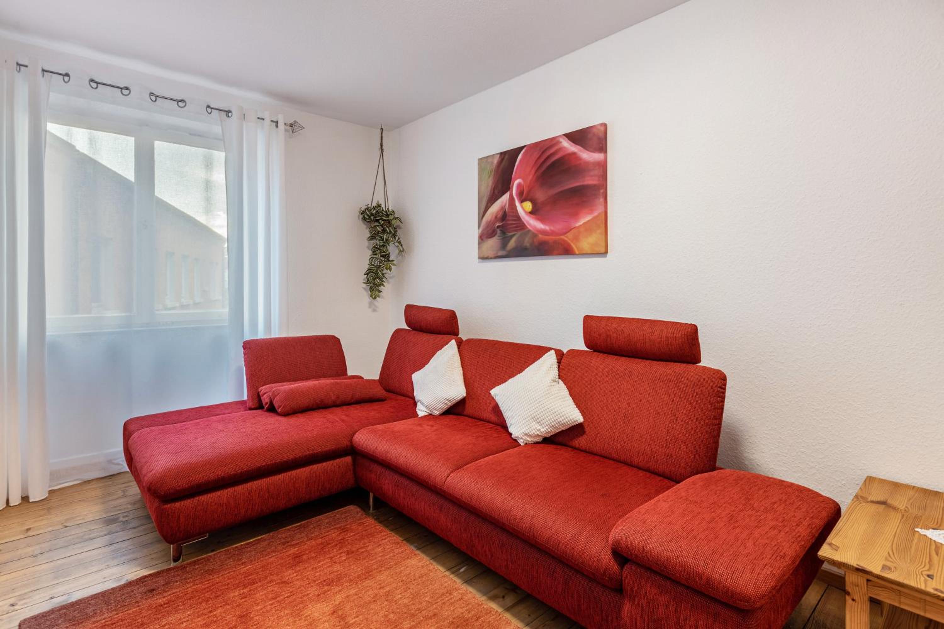 One-Bedroom Apartment with Garden