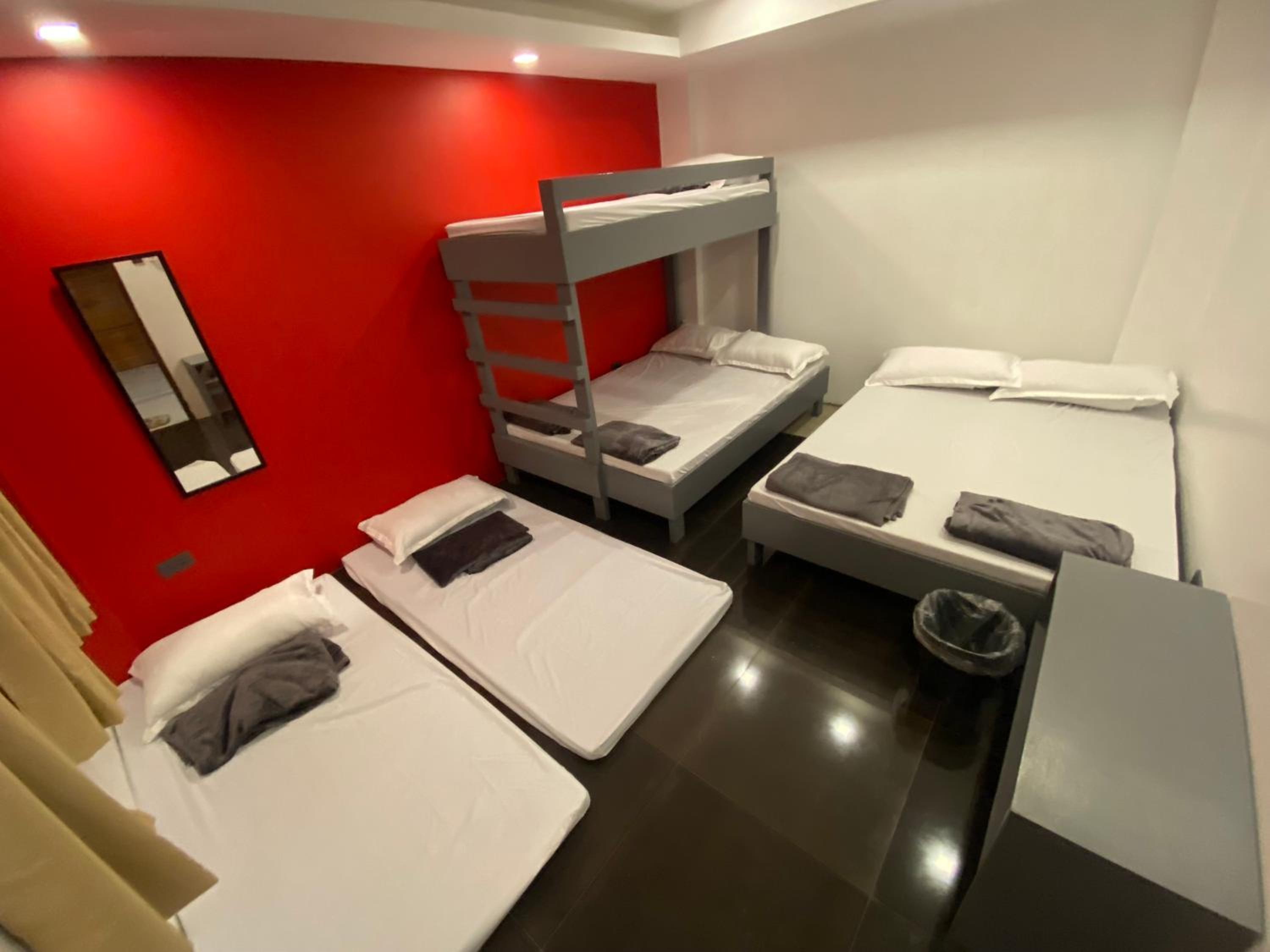 Two-Bedroom House photo 2
