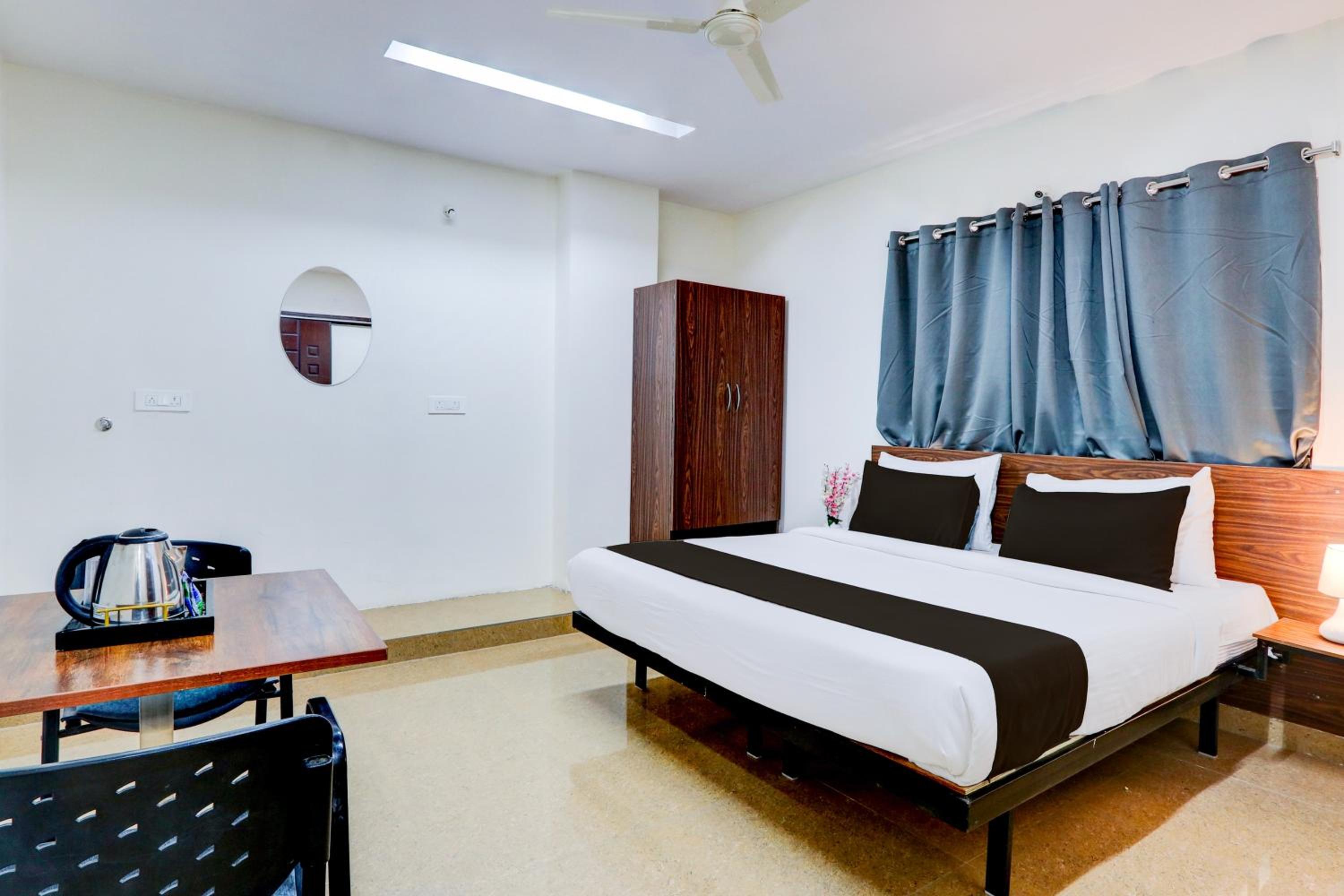 Classic Triple Room