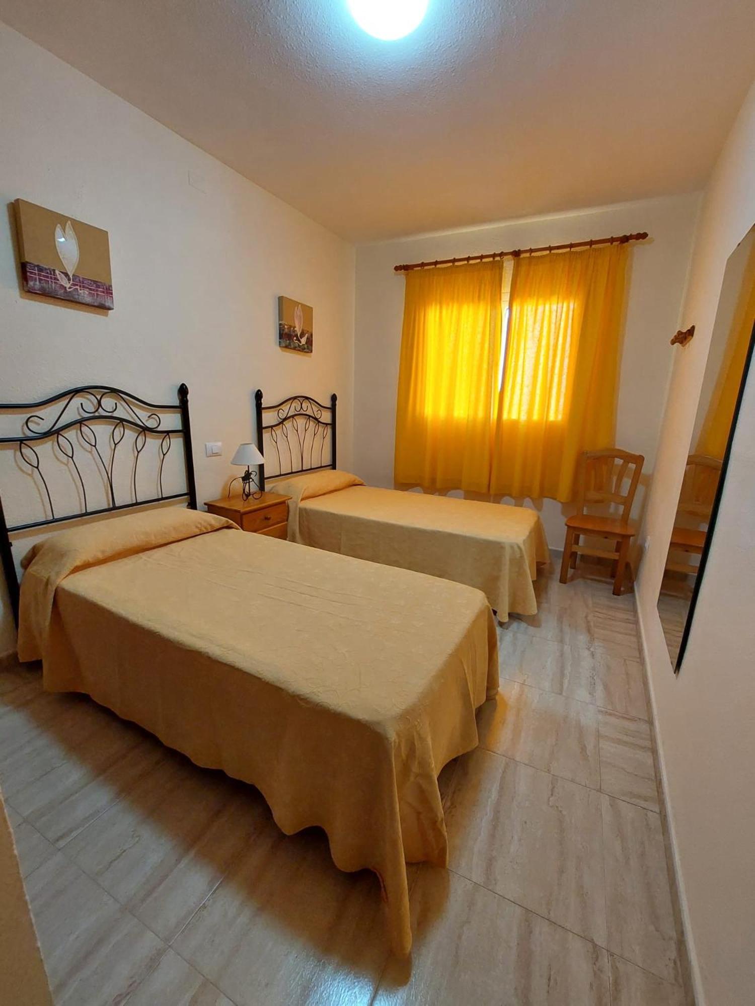 Three-Bedroom Apartment with Balcony photo 2