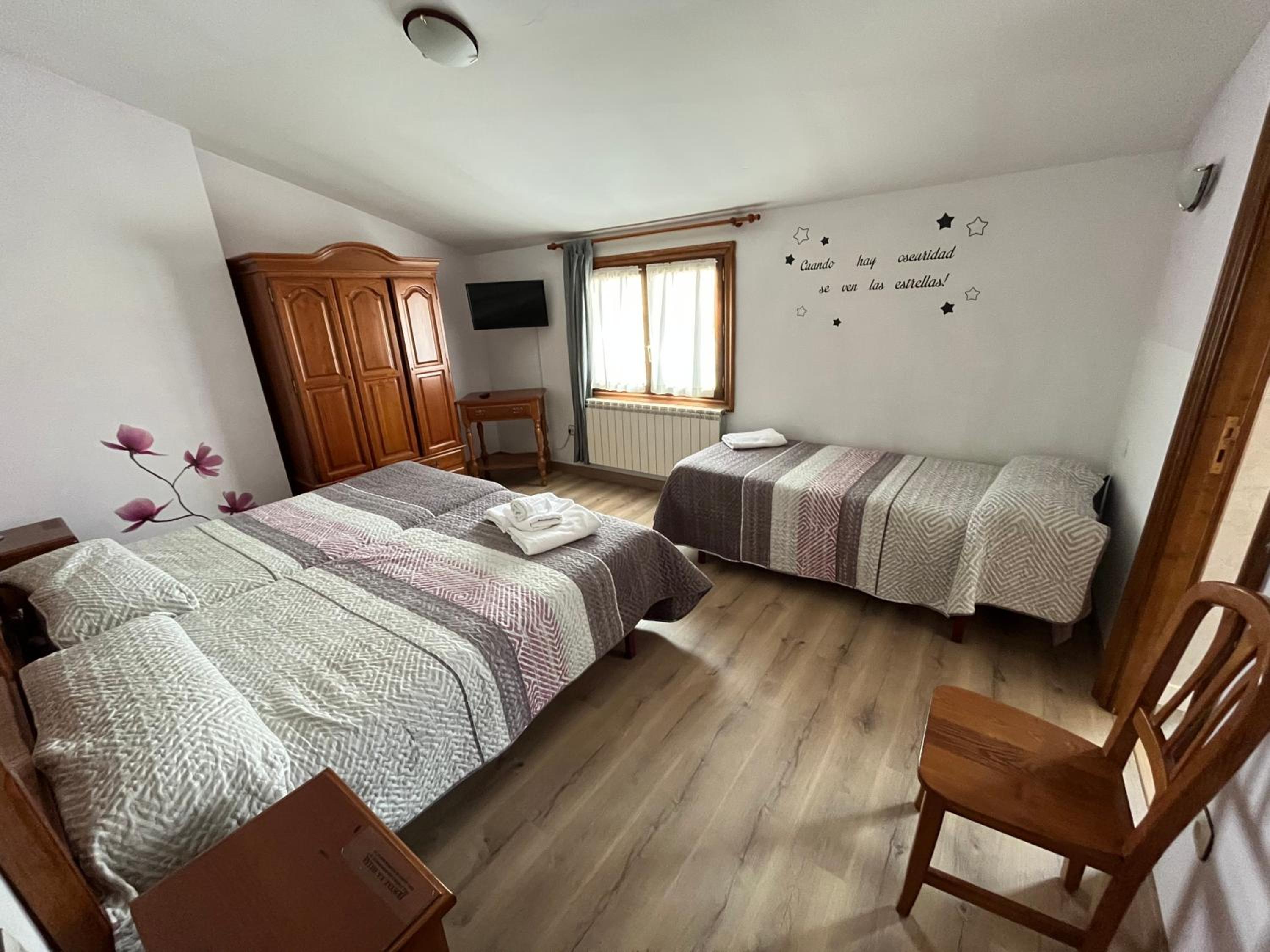 Triple Room photo 2