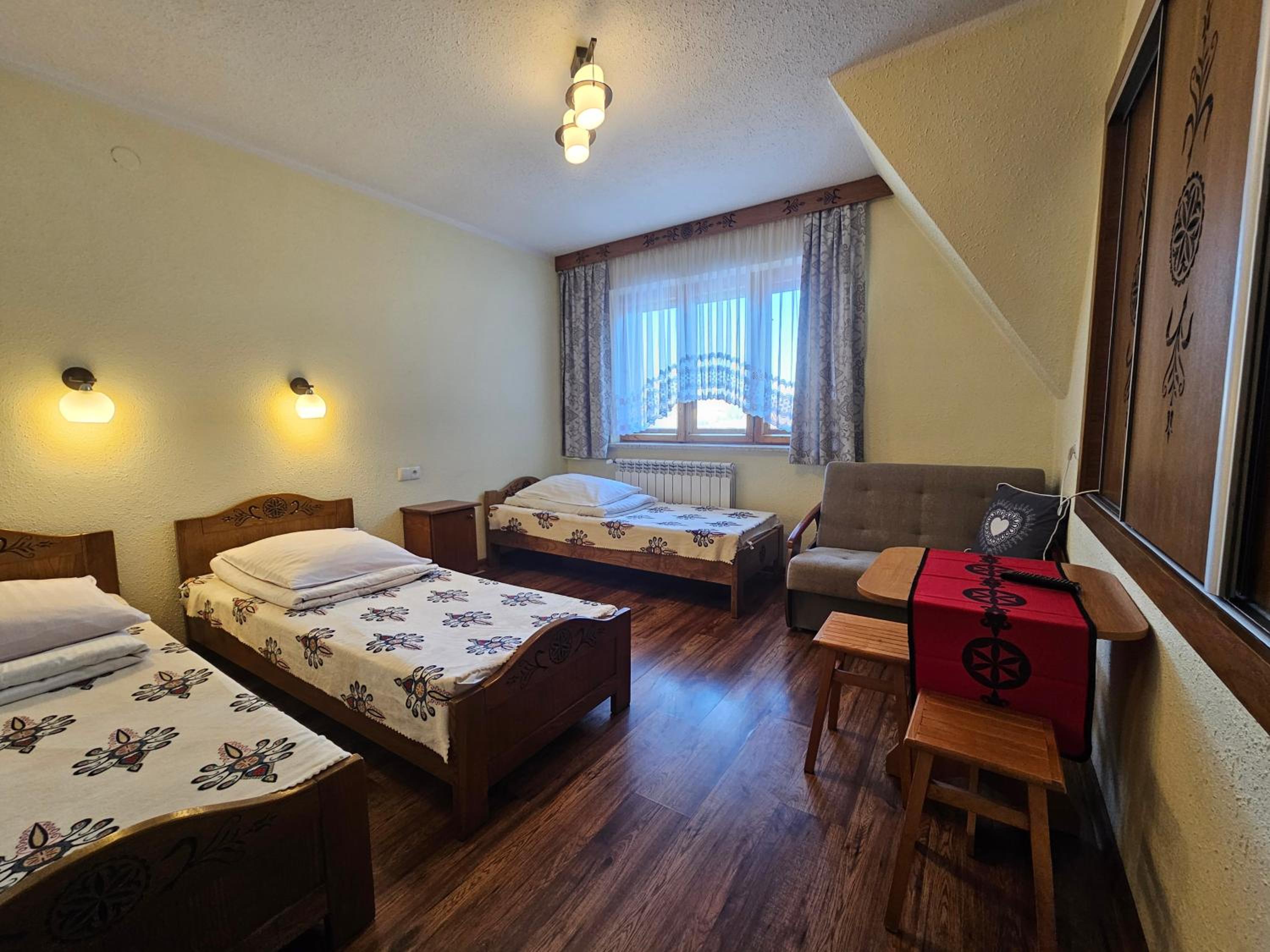 Comfort Triple Room