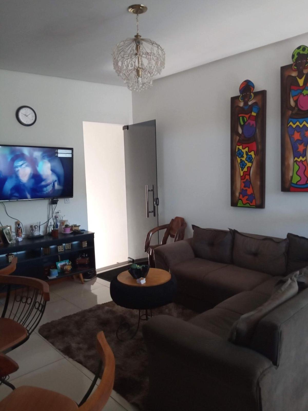 Two-Bedroom House photo 2