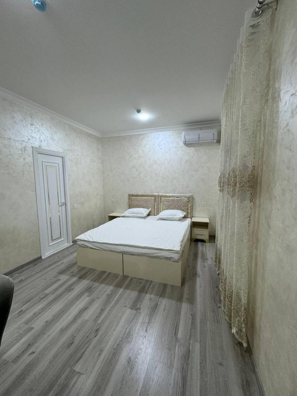 Double or Twin Room - Photo 1