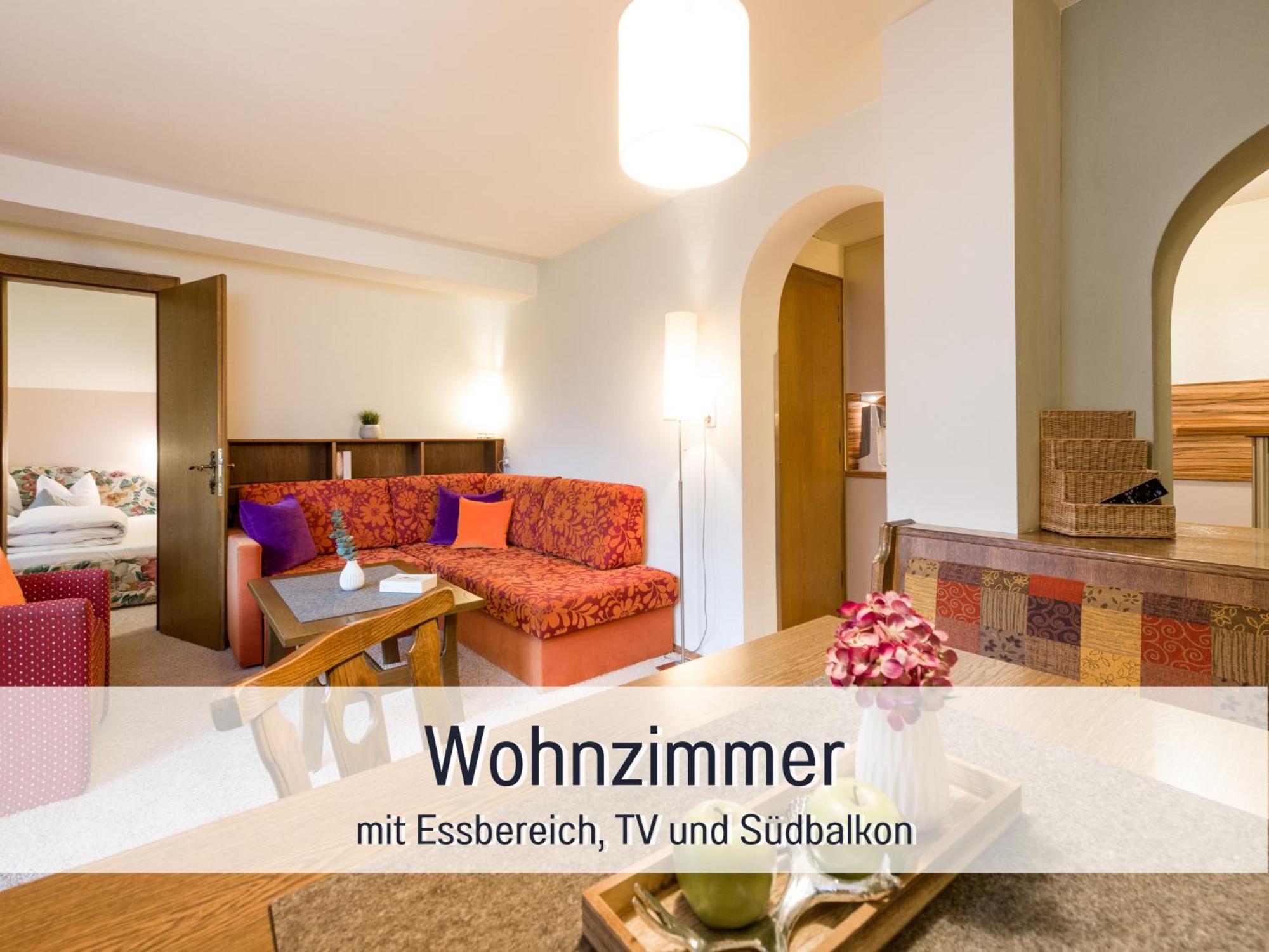 Superior Two-Bedroom Apartment with Balcony and Mountain View photo 1