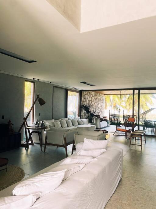 One-Bedroom House photo 2