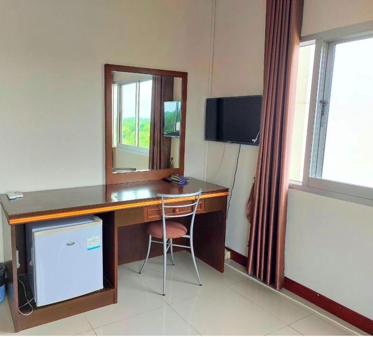 Deluxe Double or Twin Room - Photo 4