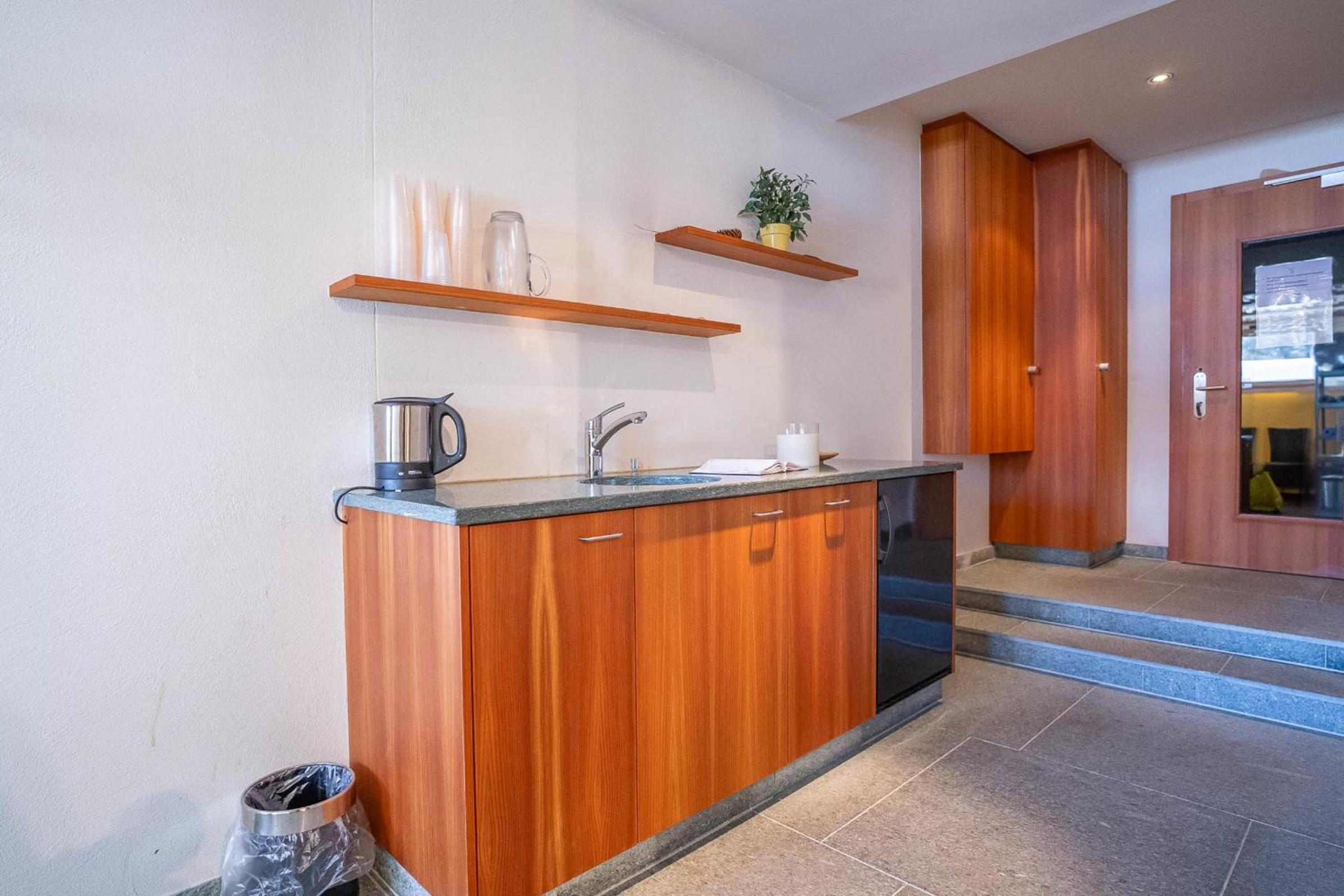 Apartment photo 3
