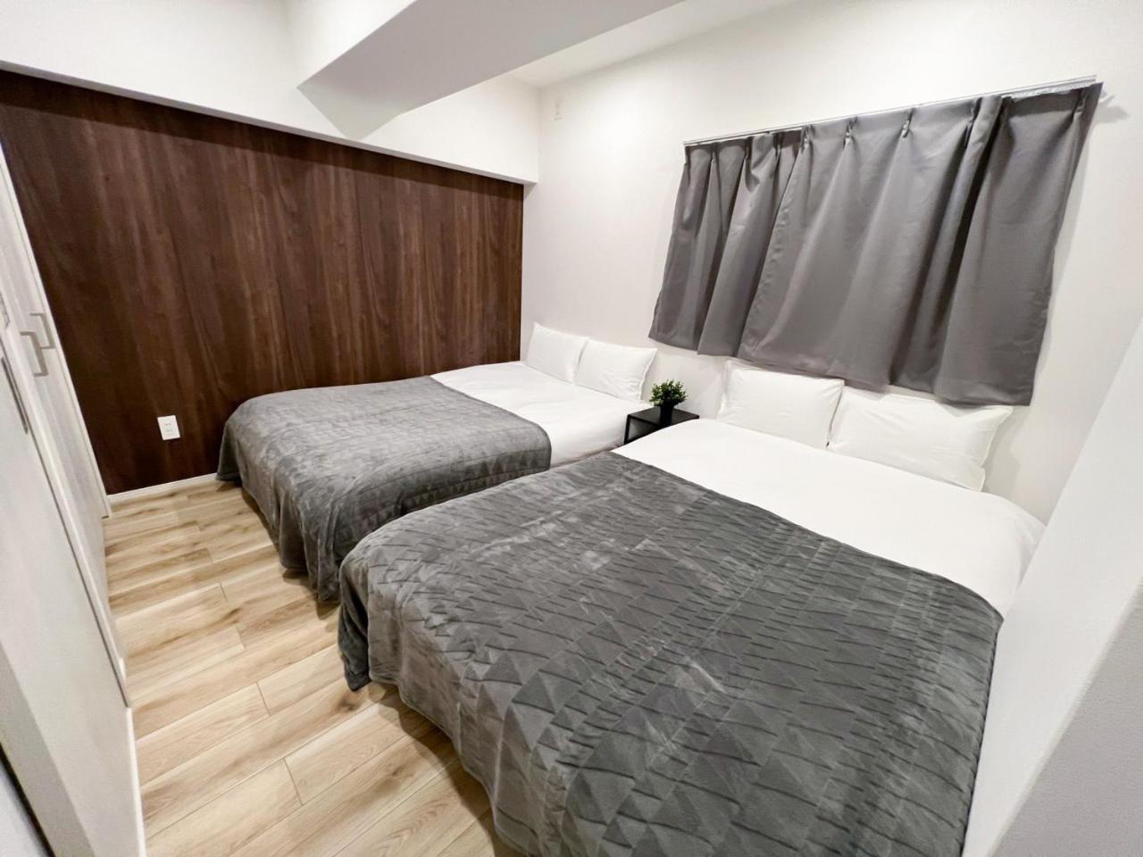 One-Bedroom Apartment photo 3