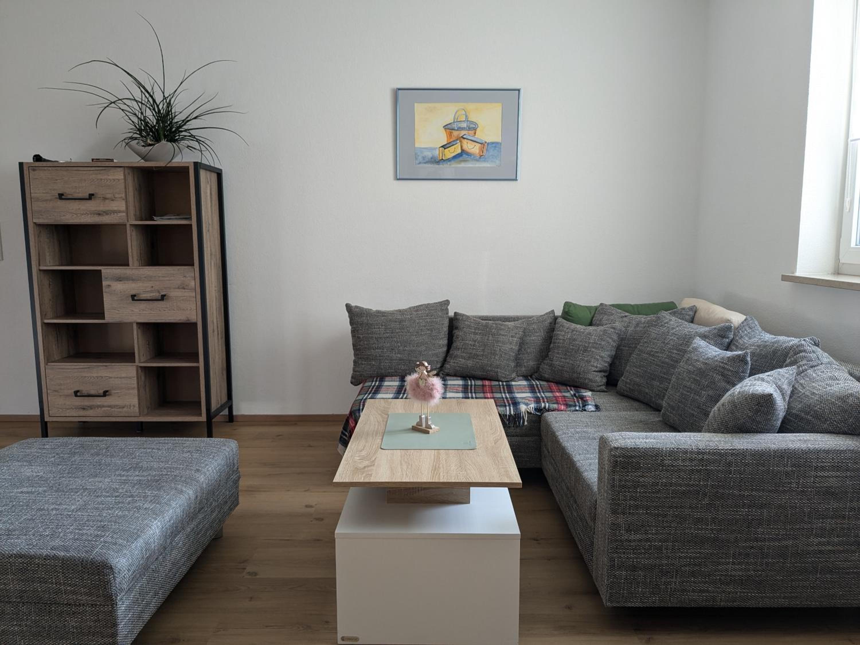 One-Bedroom Apartment photo 1