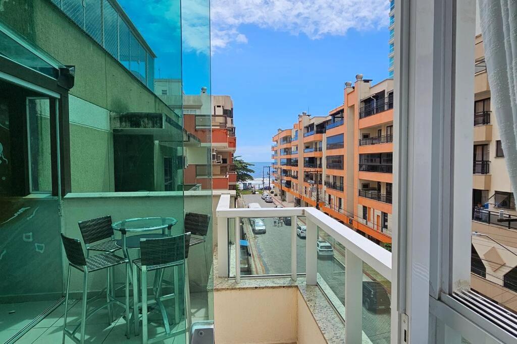 Three-Bedroom Apartment with Sea View photo 2