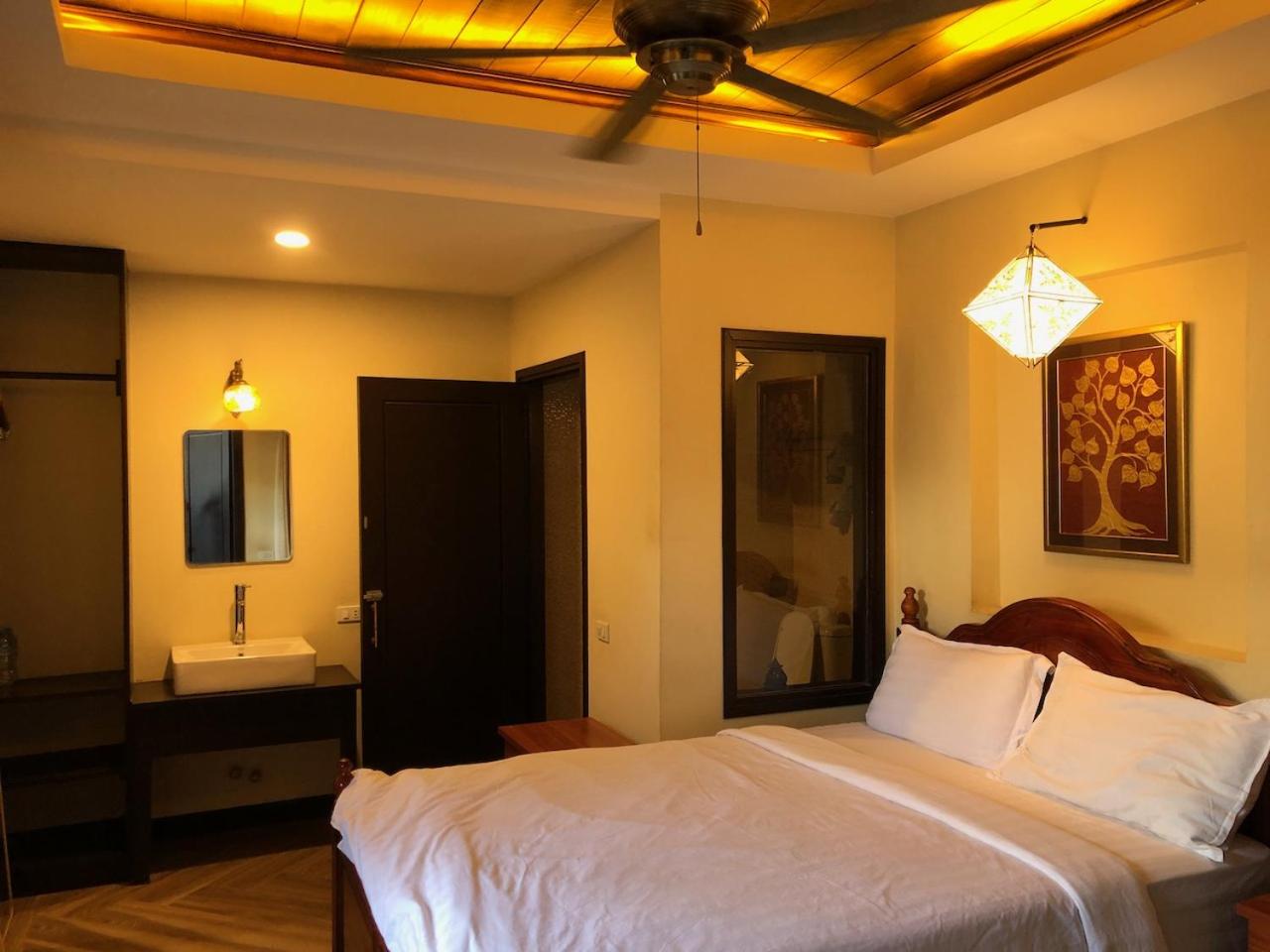 Double Room with Garden View - Photo 5
