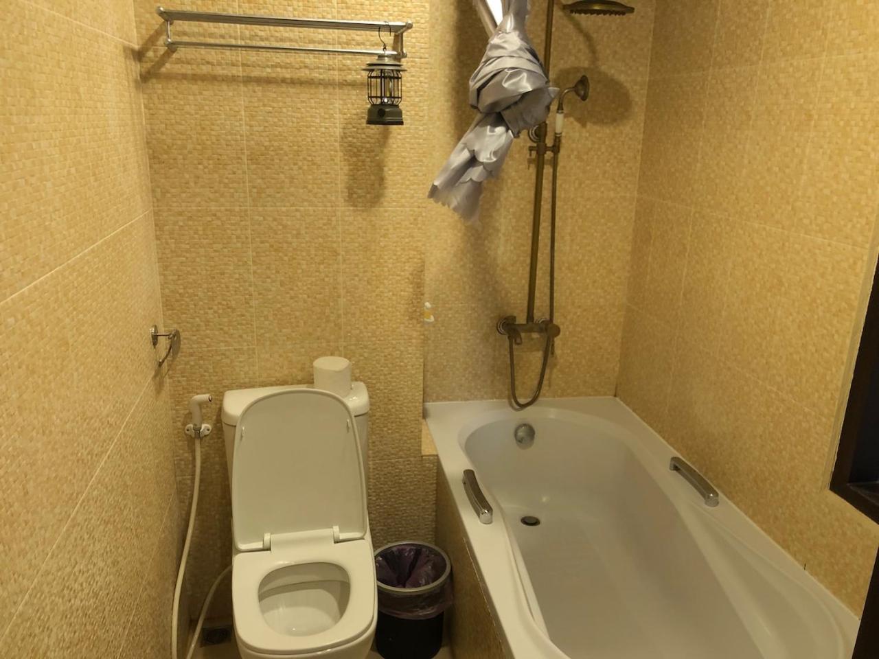 Double Room with Garden View - Photo 2