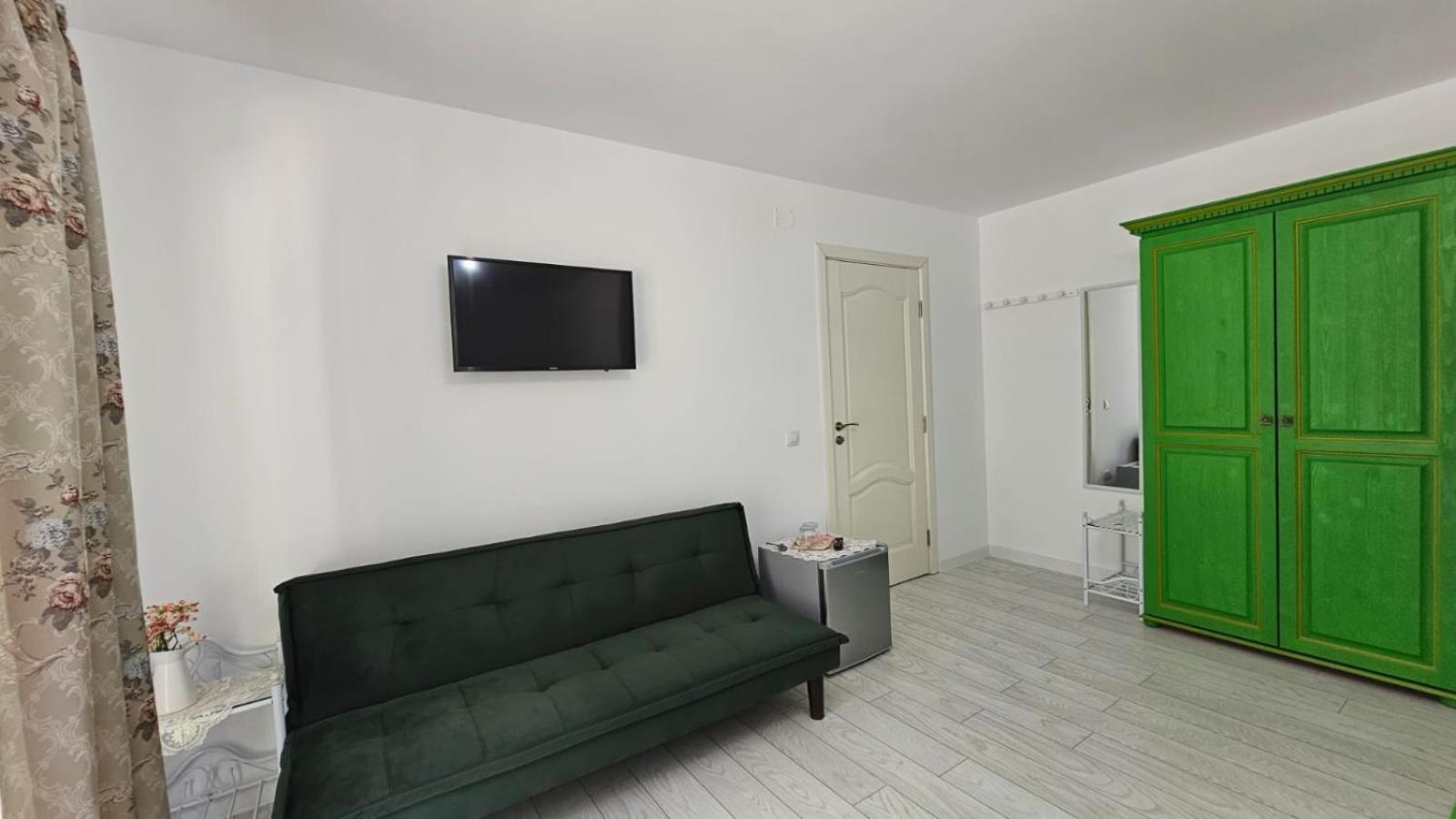 King Room with Balcony photo 3
