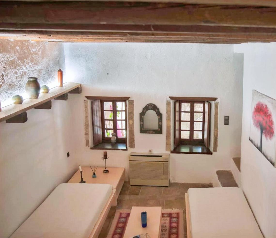 Suite with Garden View