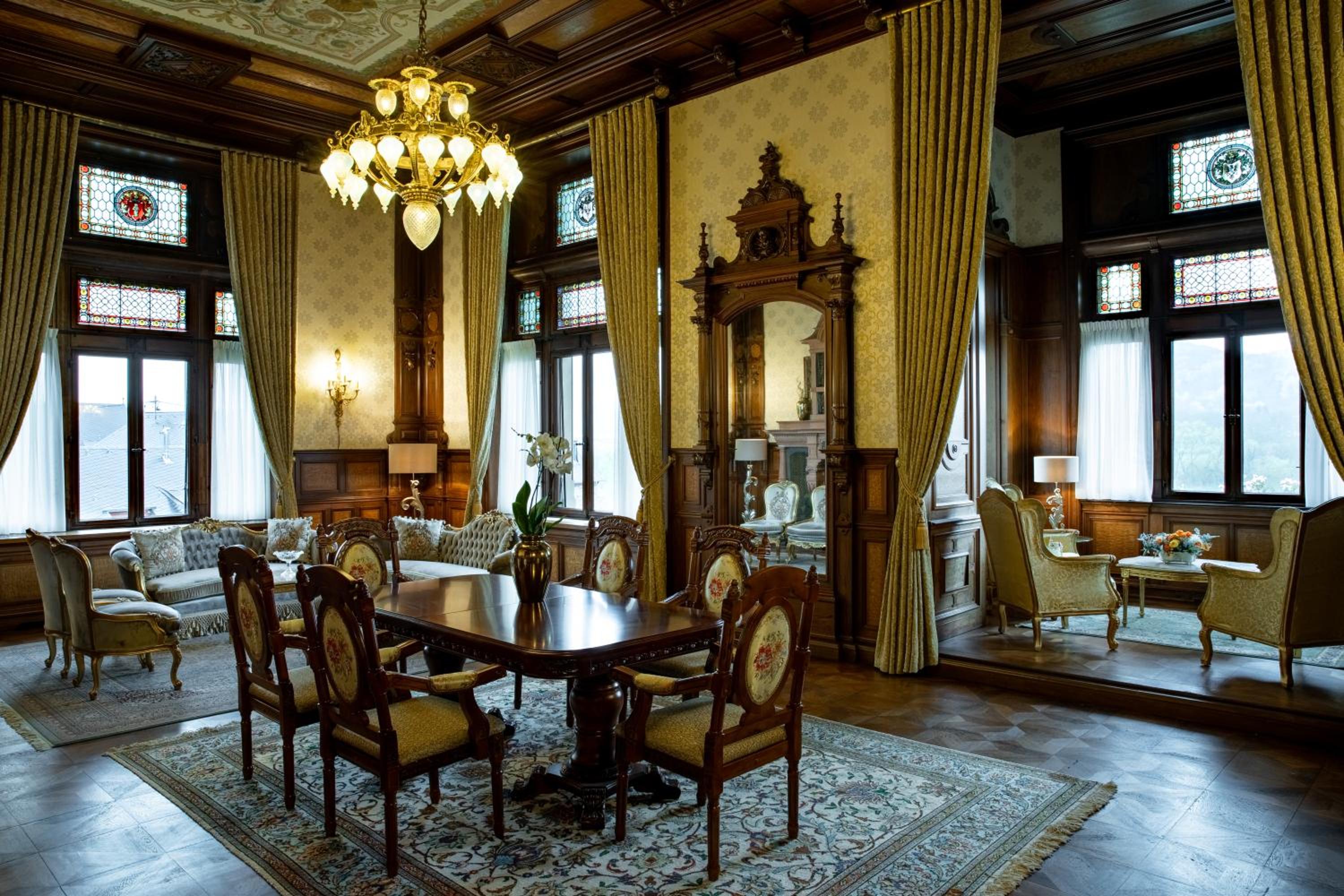 Presidential Suite with Moselle View
