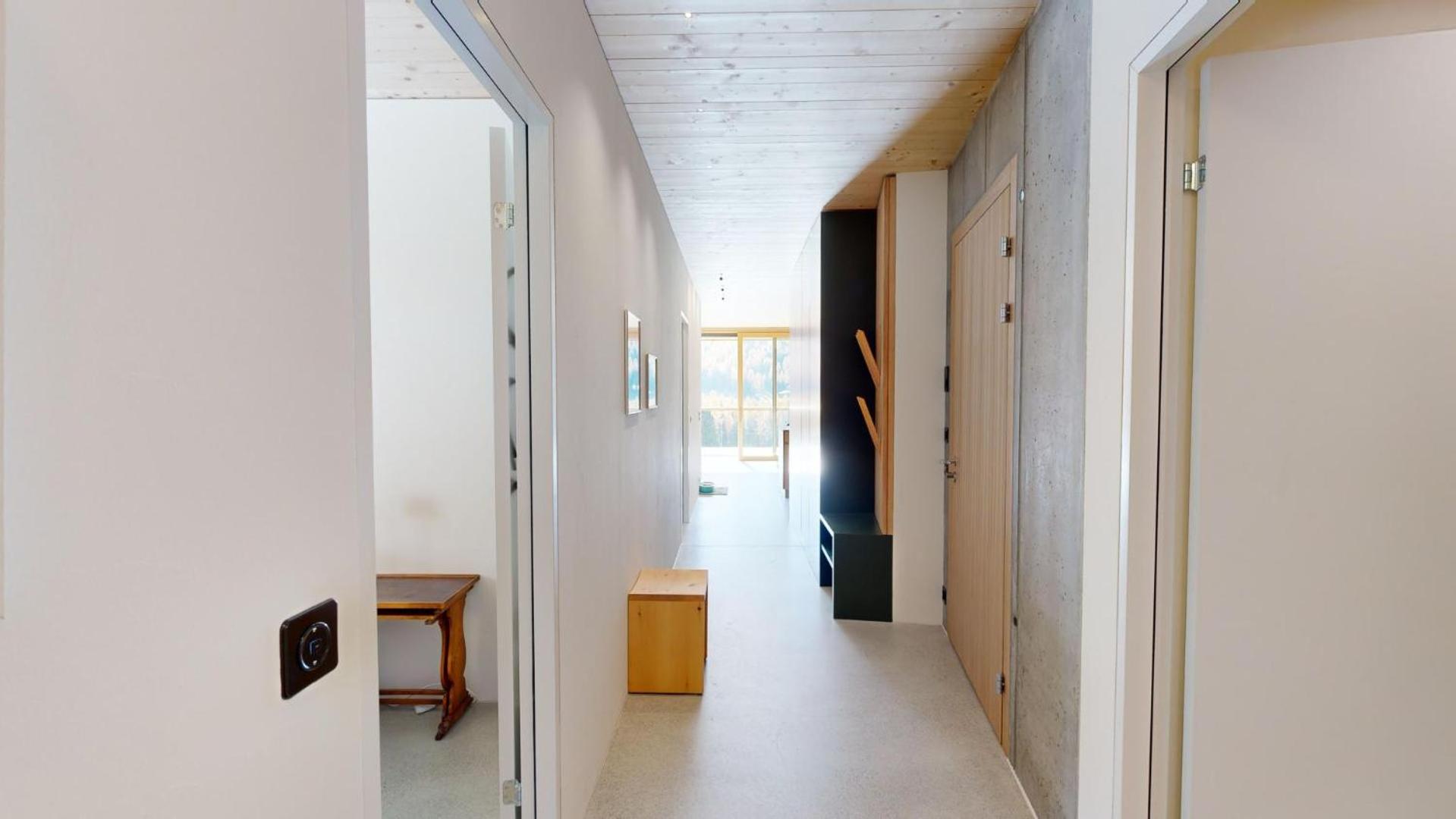 Apartment with Mountain View photo 3