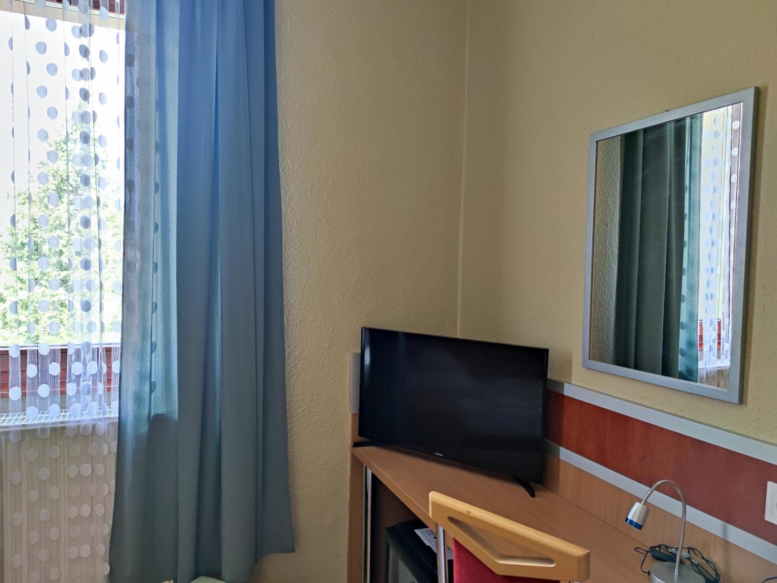 Standard Single Room photo 3