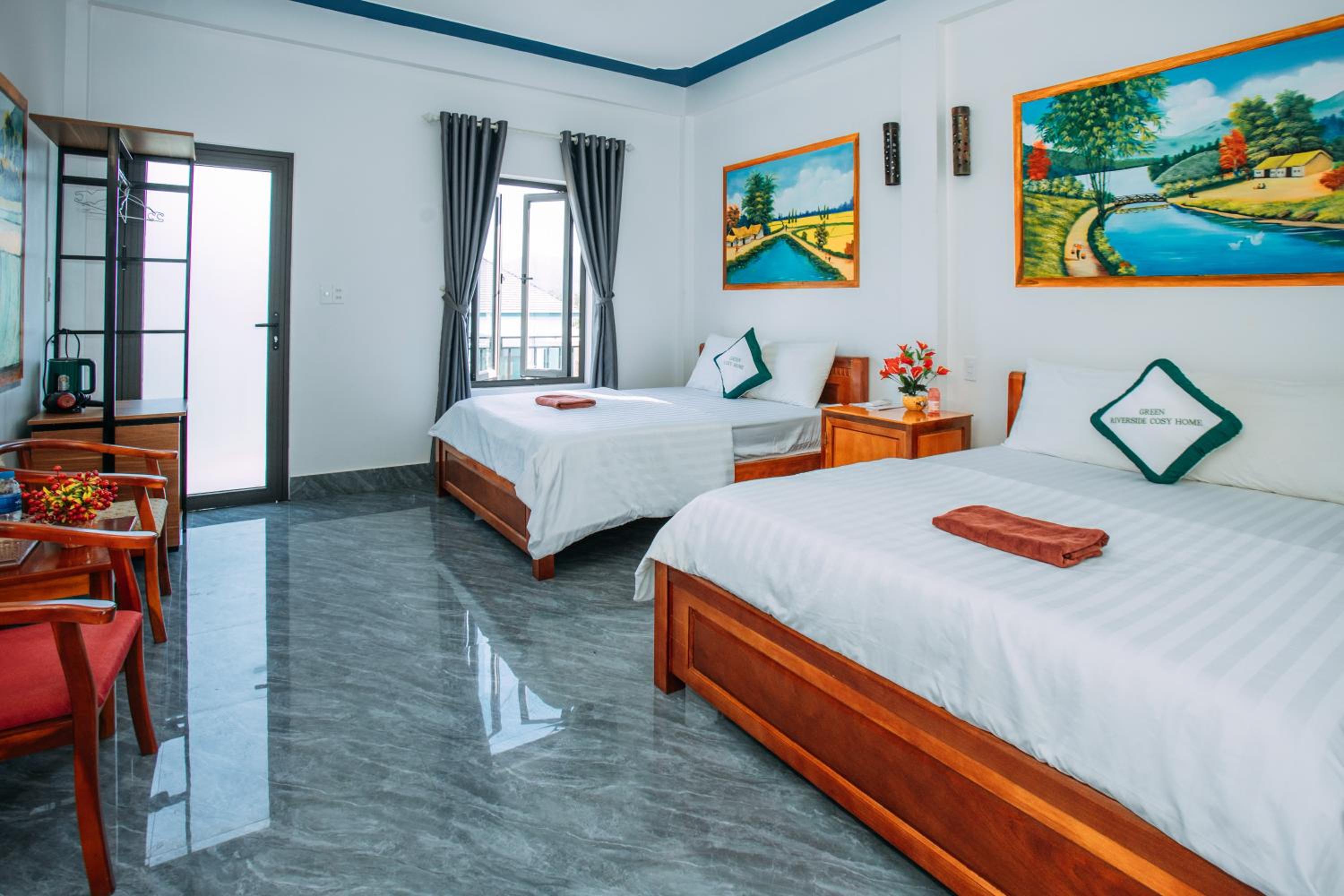 Double Or Twin Room With Mountain View photo 3