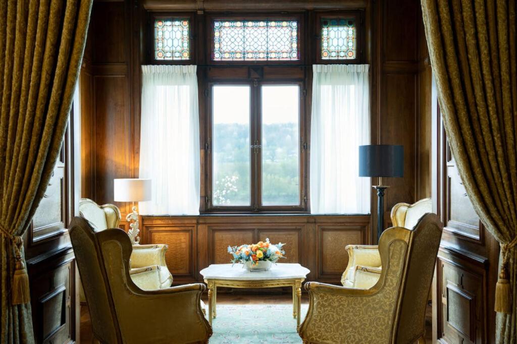 Presidential Suite with Moselle View