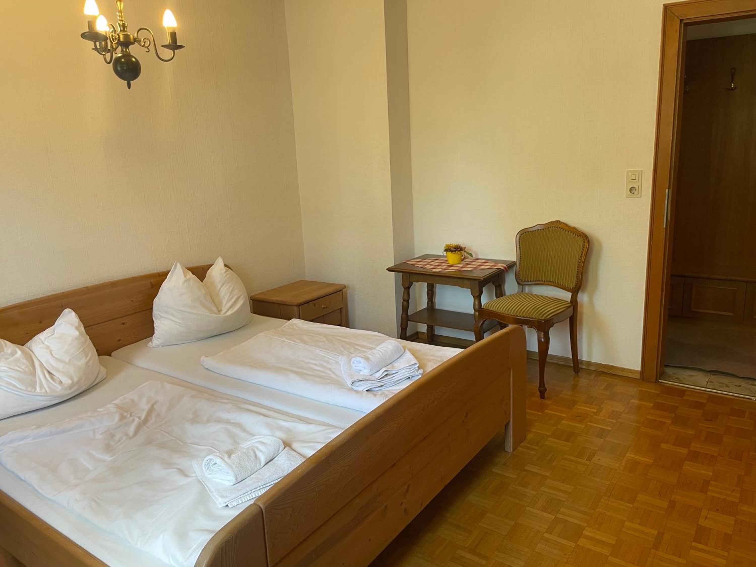 Apartment (8 Adults)