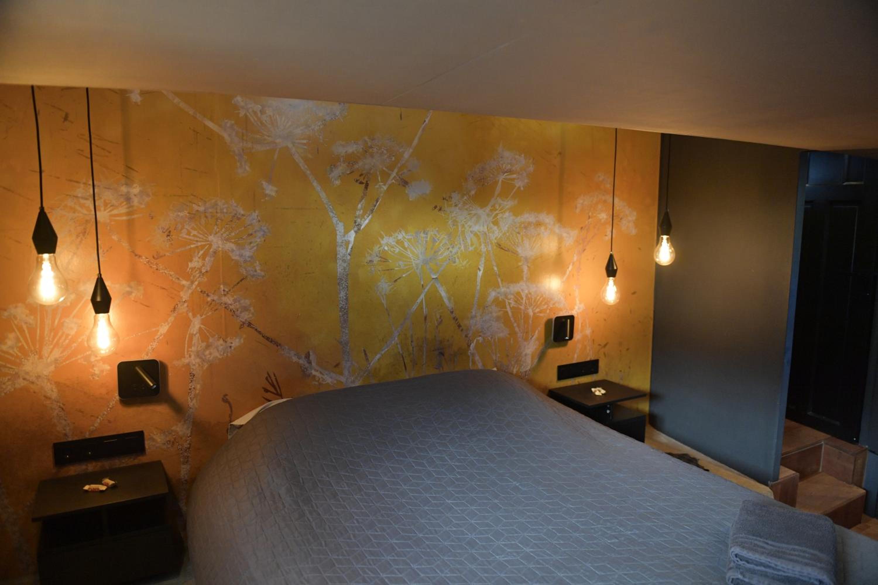 Deluxe Queen Room photo 3