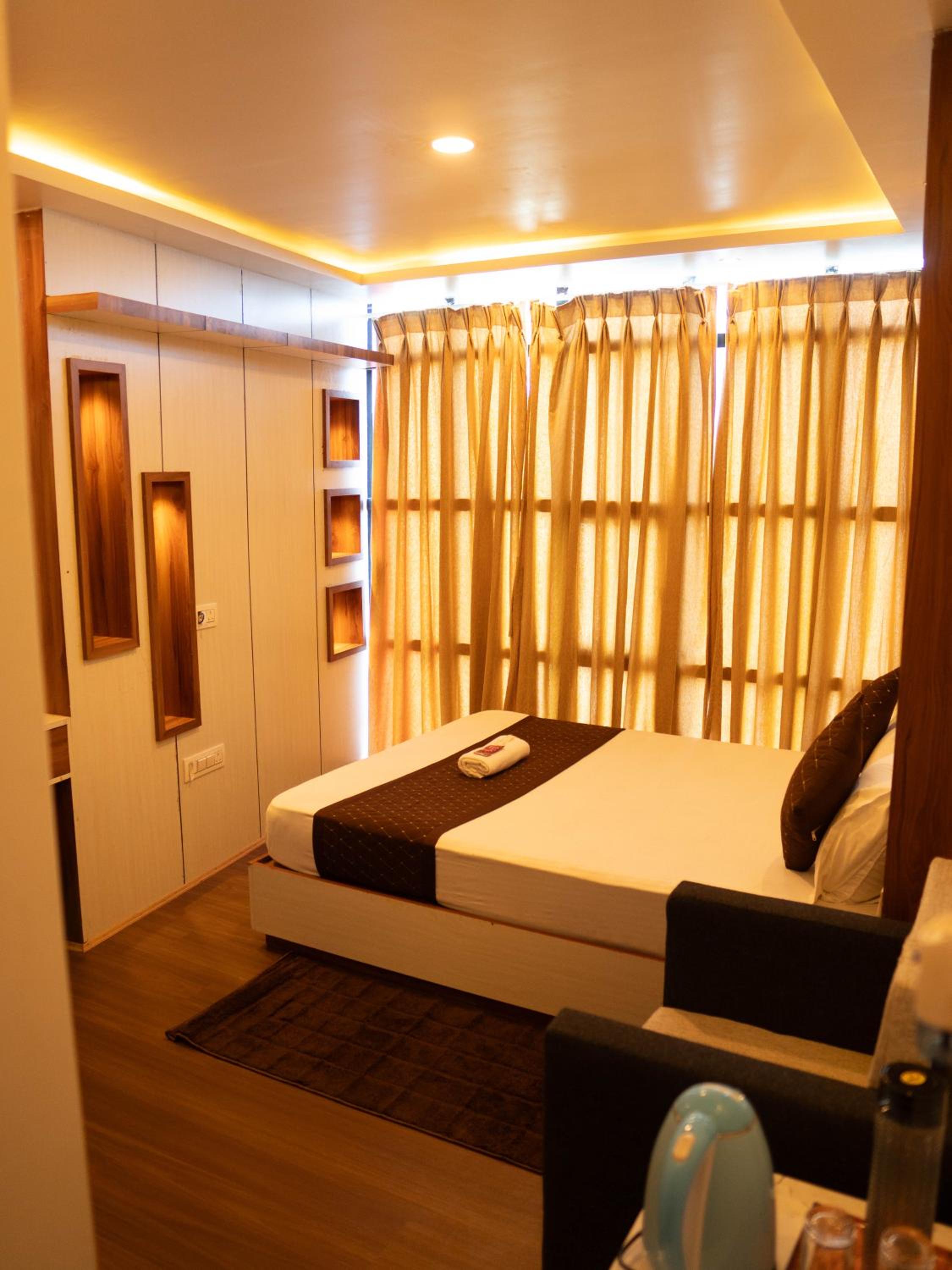 Standard Queen Room photo 1