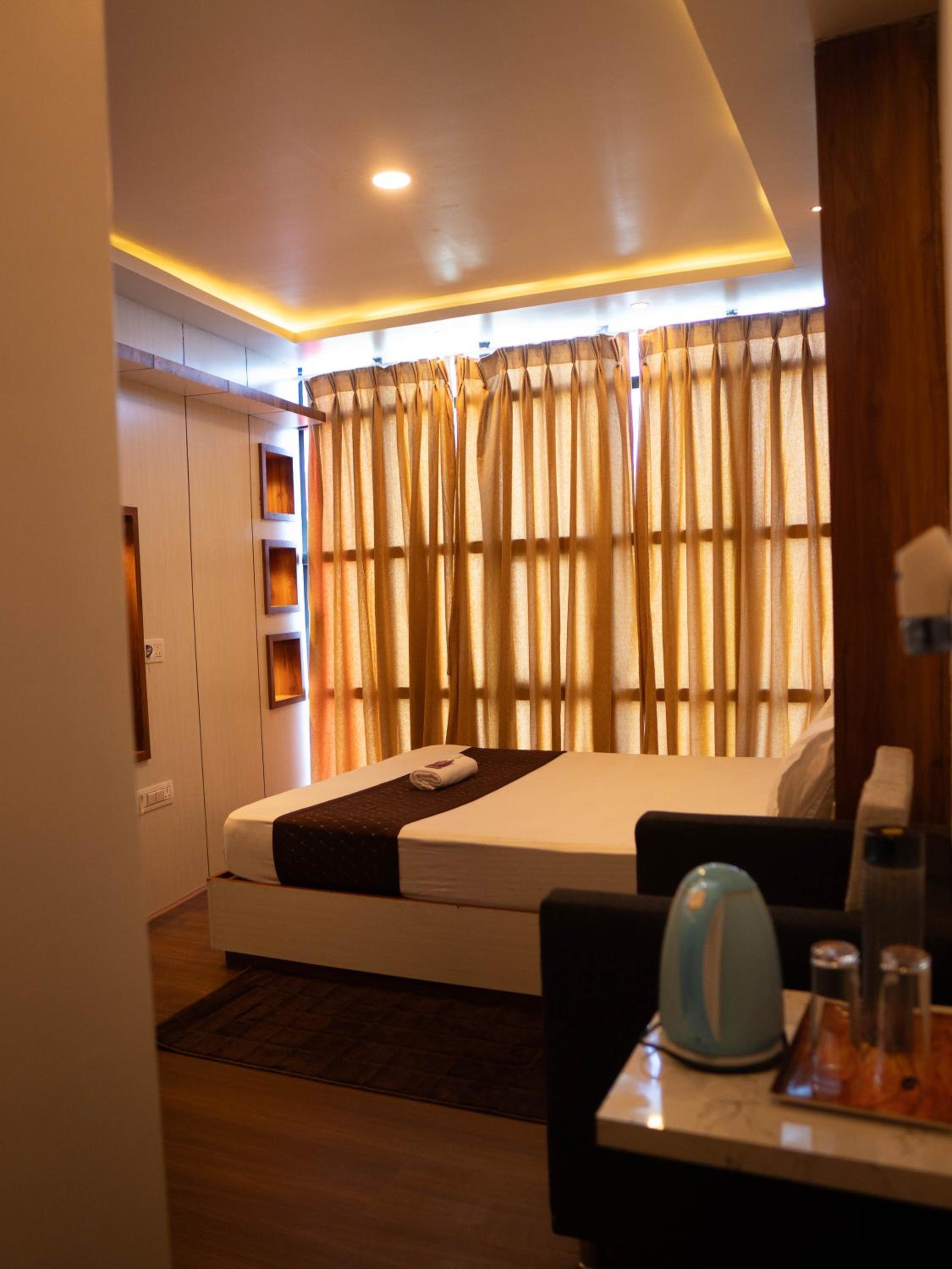 Standard Queen Room photo 2