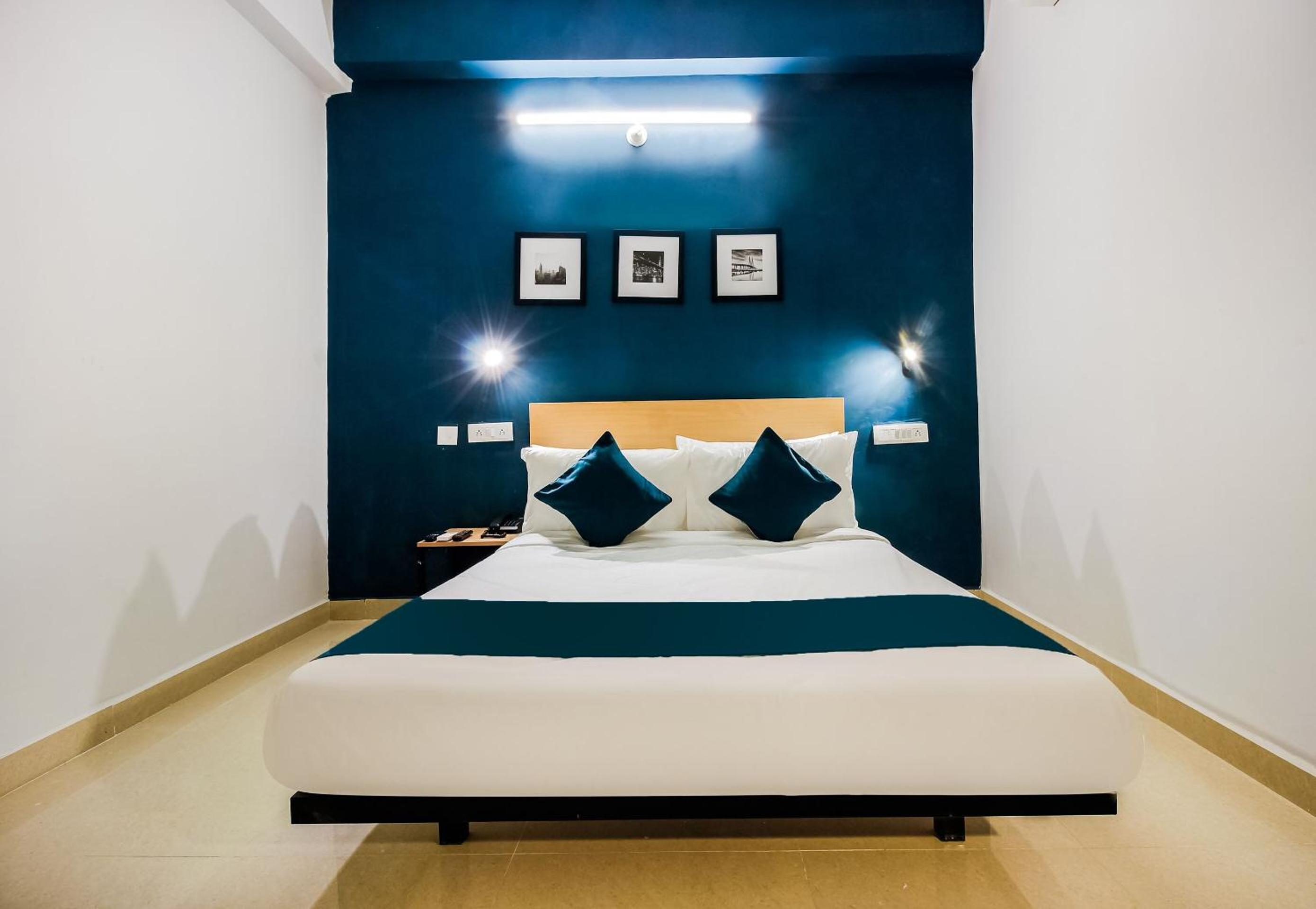 Classic Triple Room photo 2