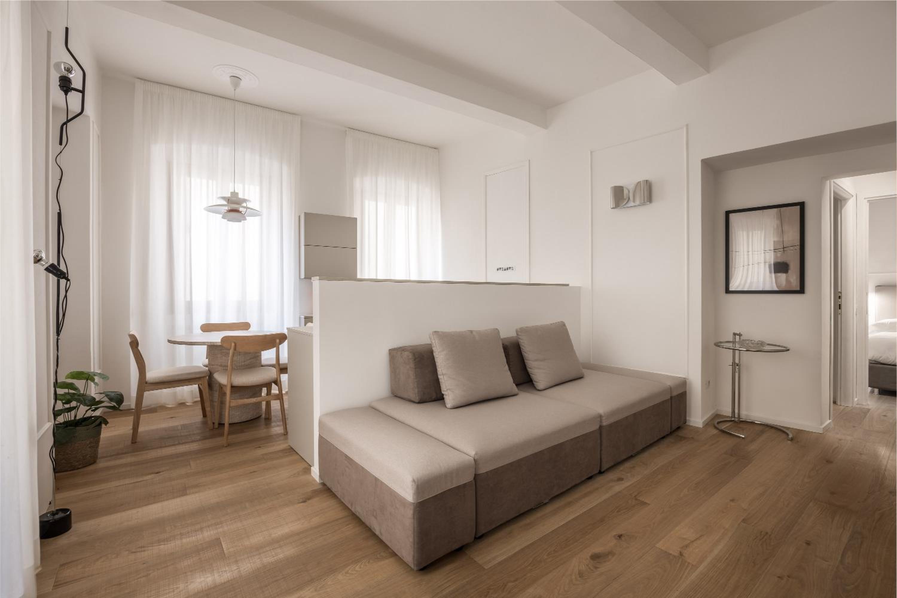Two-Bedroom Deluxe Apartment