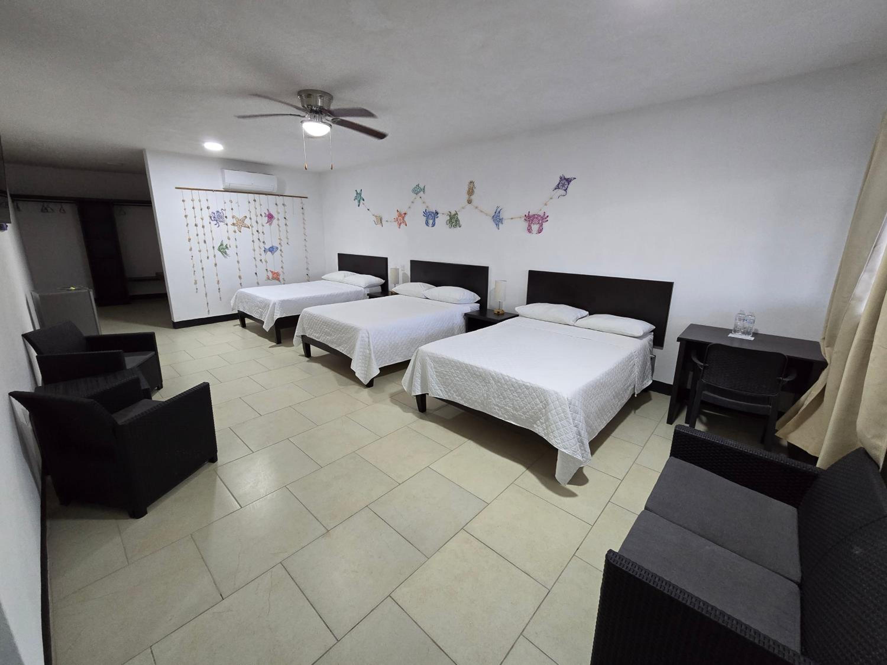 Triple Room photo 2