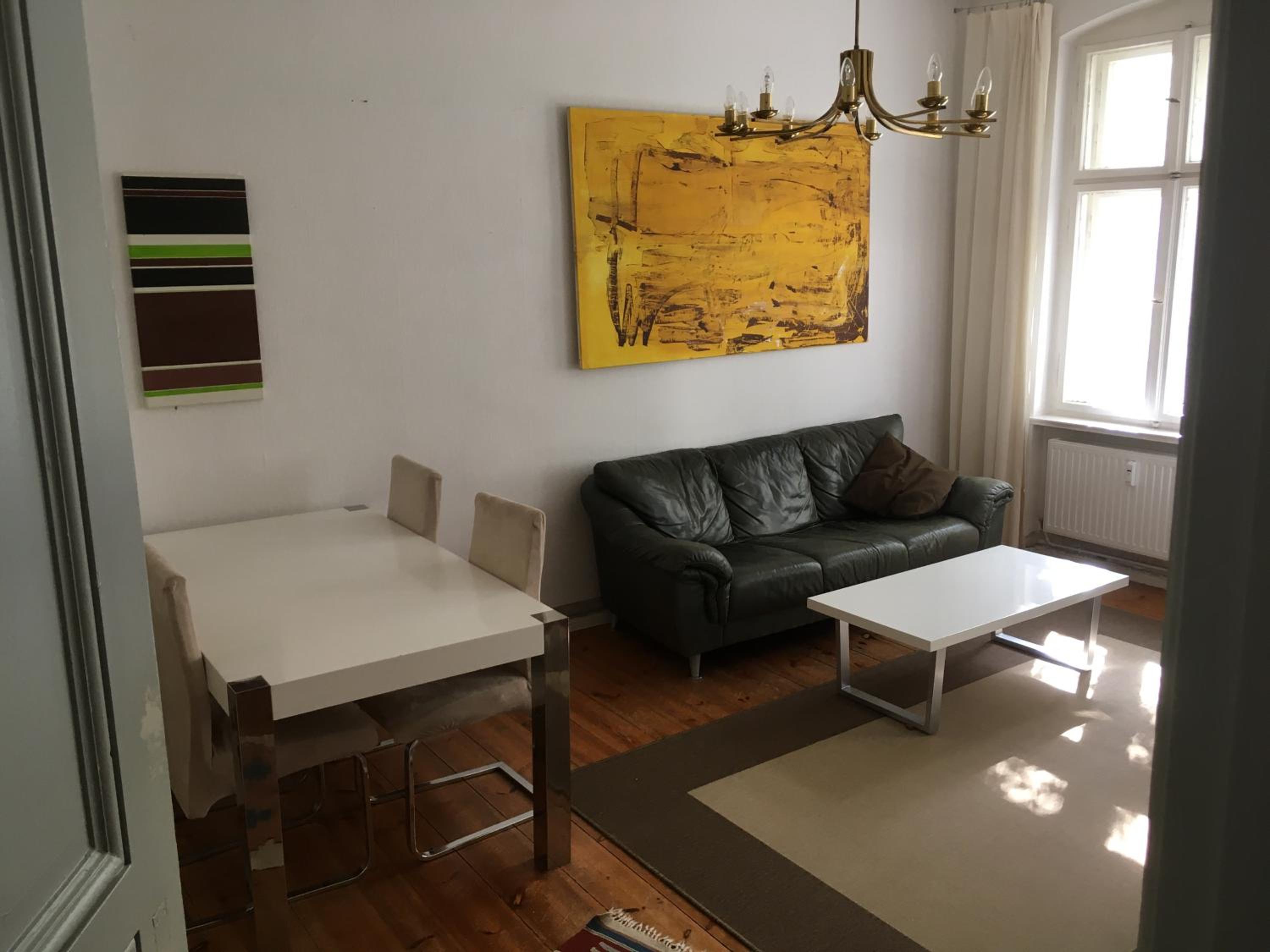 One-Bedroom Apartment photo 2