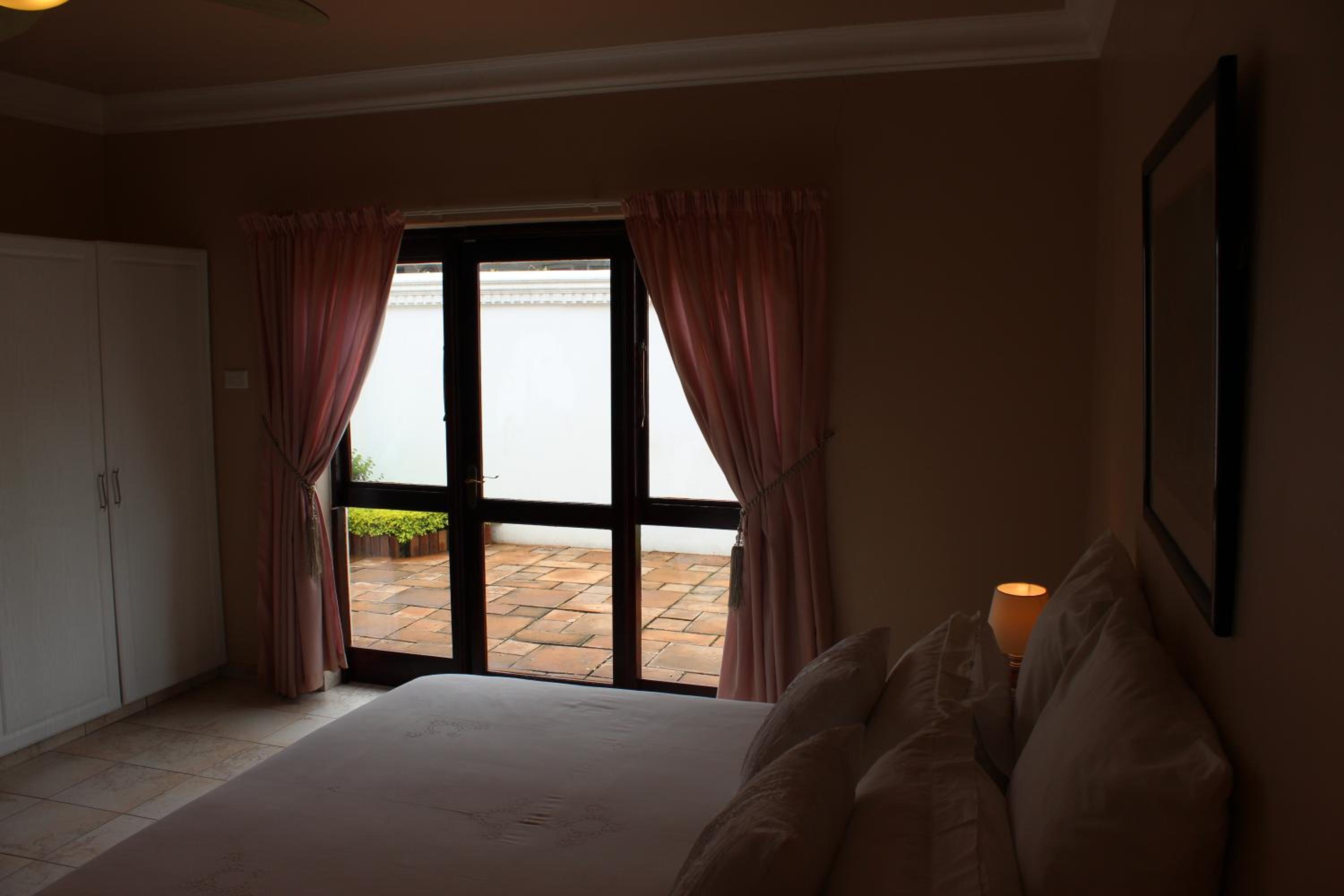 Deluxe Double Room - Photo 6