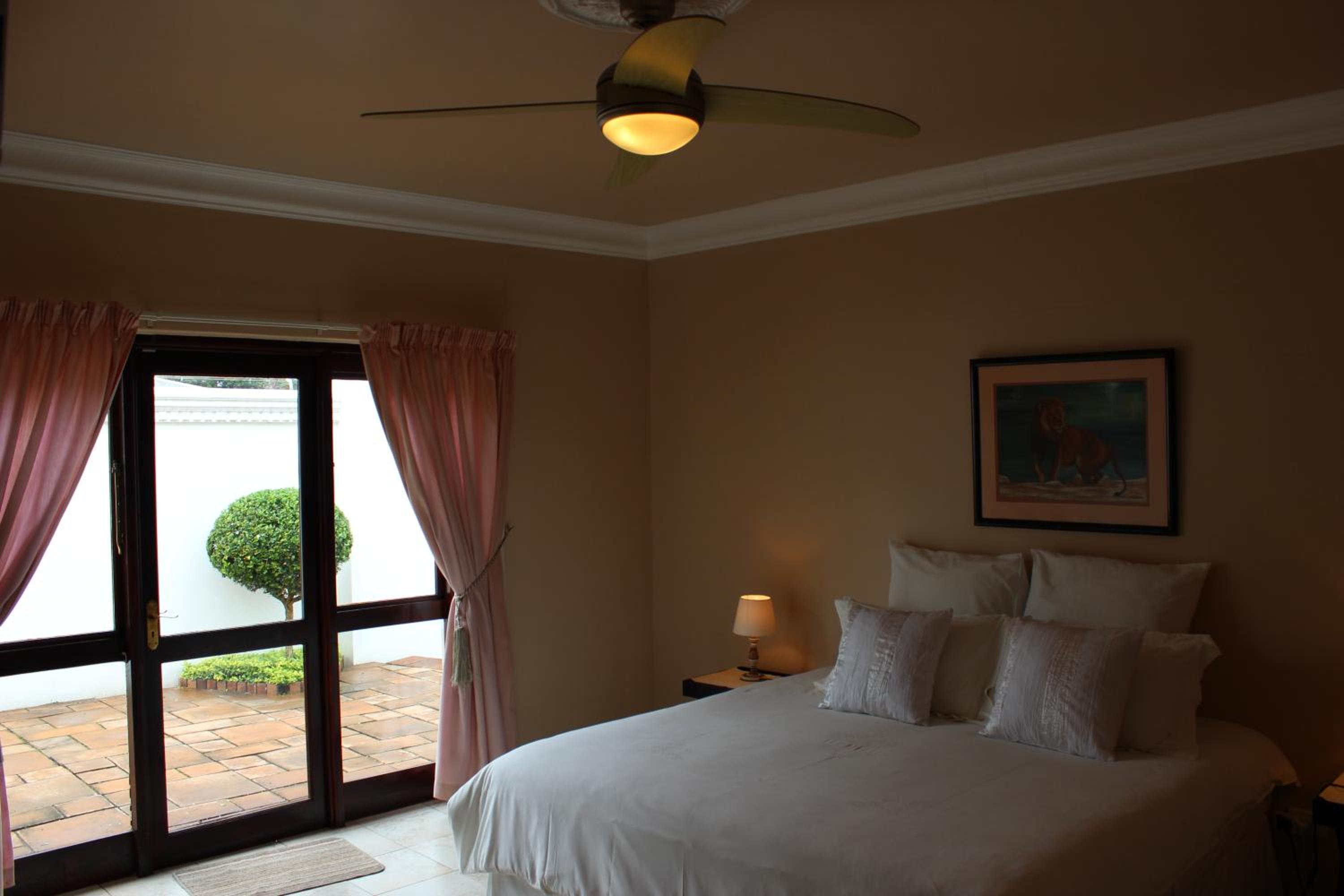 Deluxe Double Room - Photo 5
