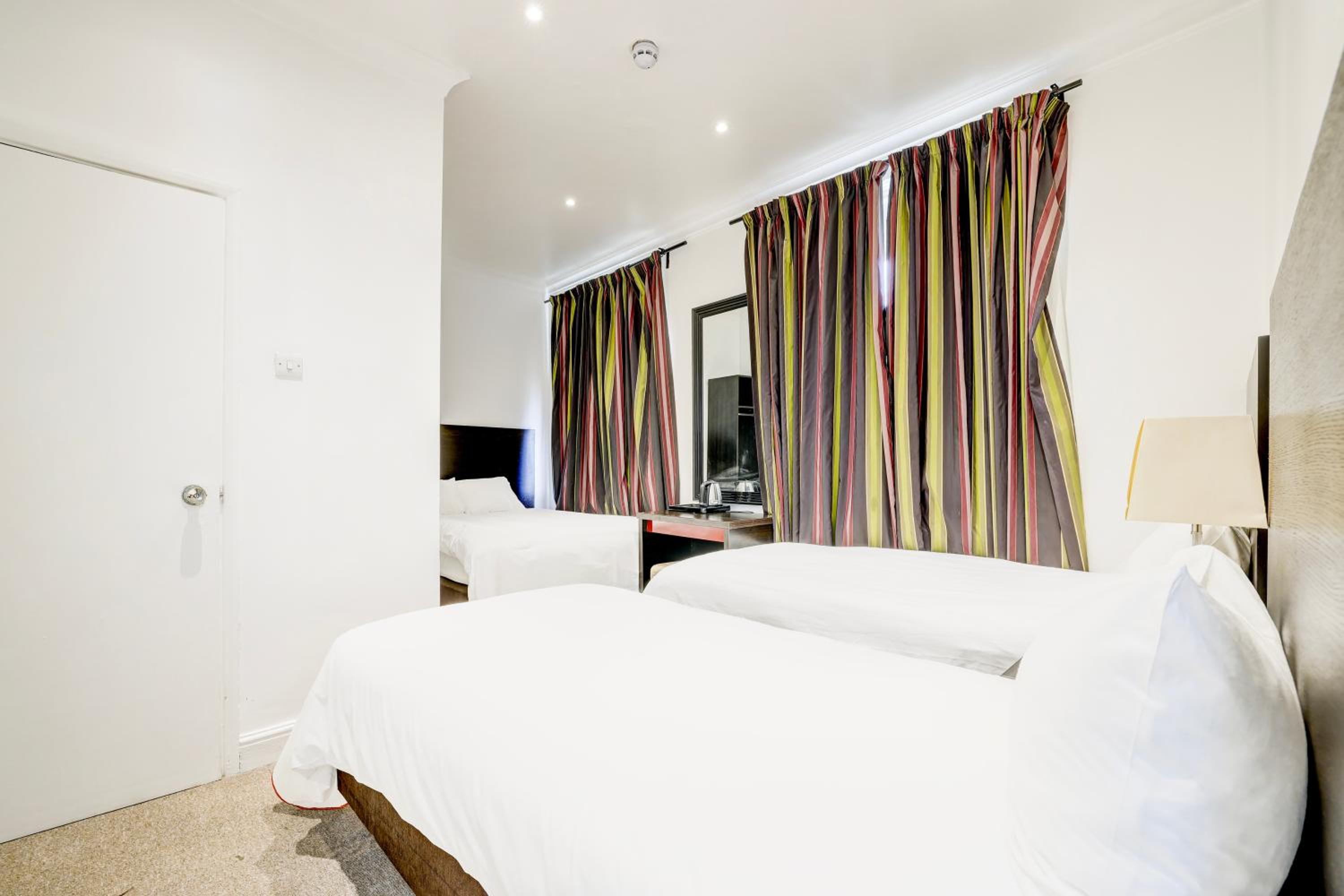 Standard Triple Room photo 1