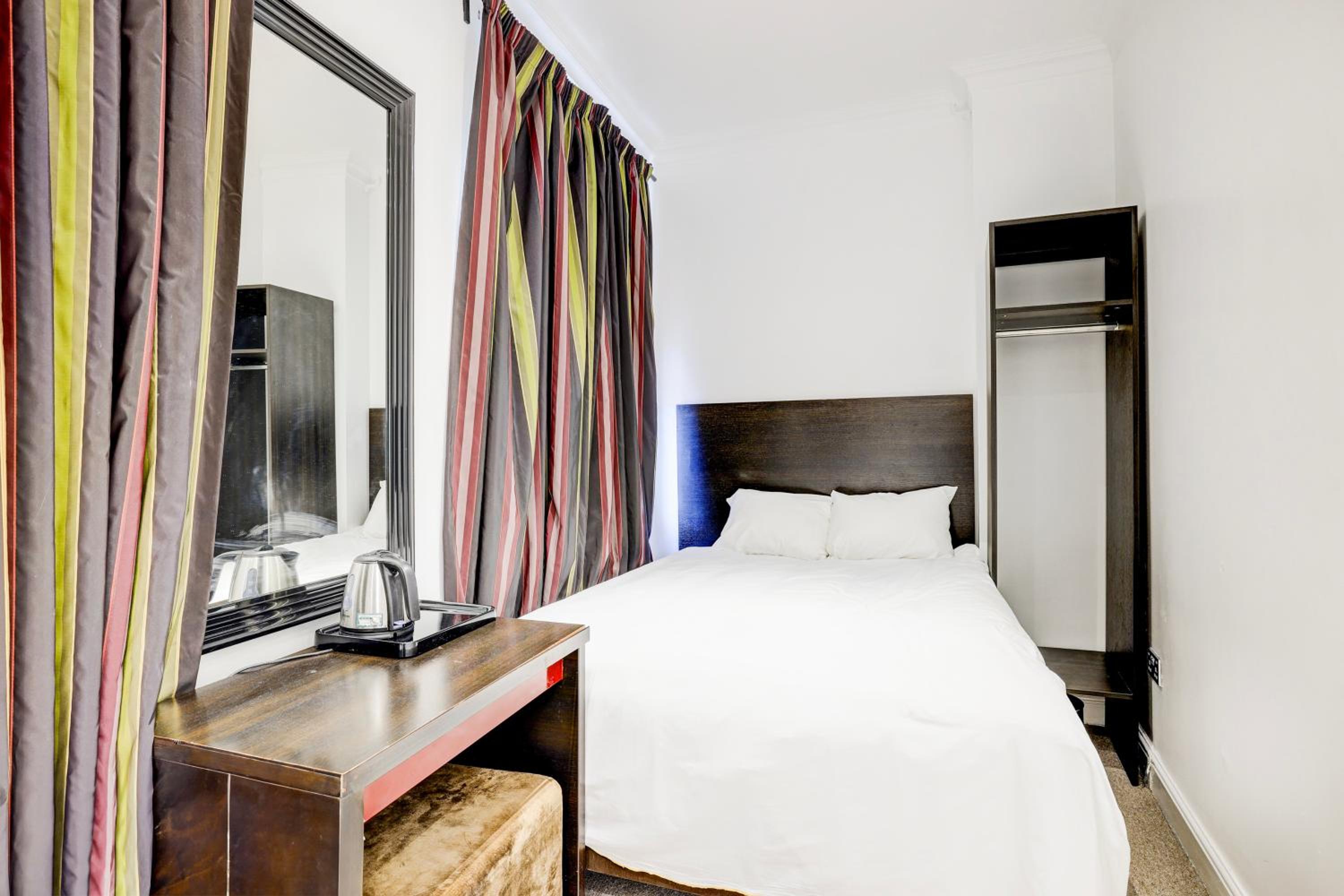 Standard Double King room photo 1