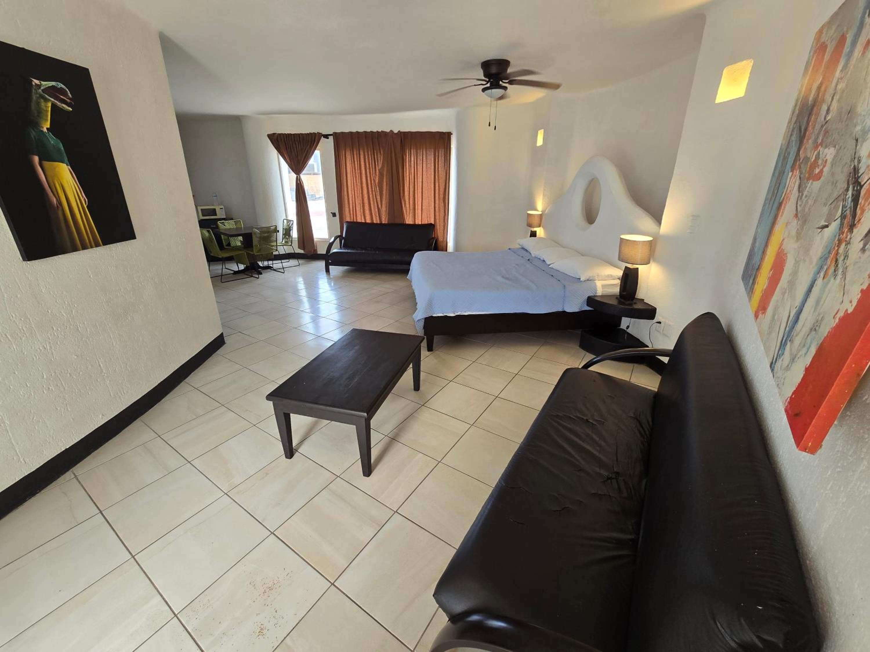 Suite photo 1
