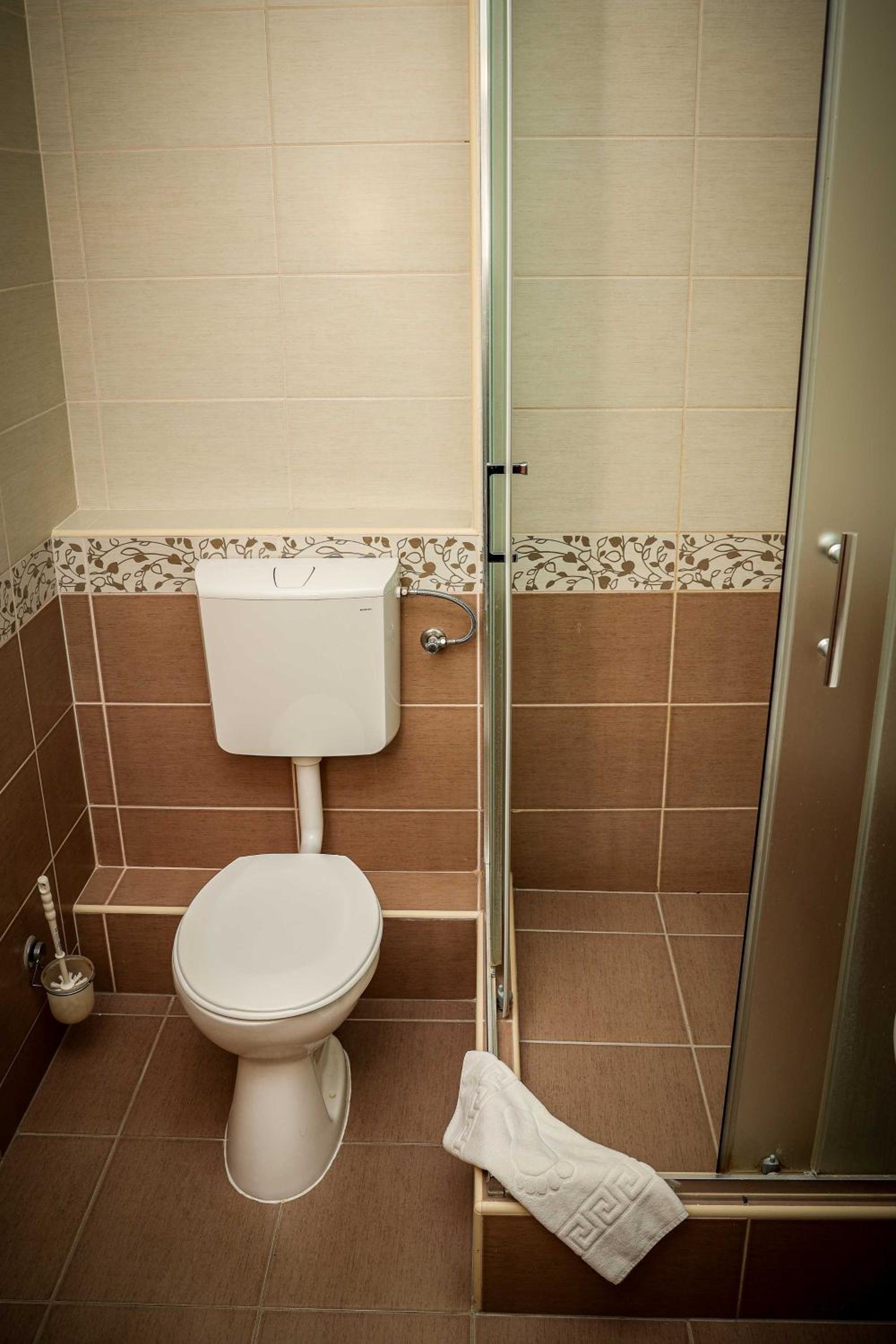 Budget Double Room photo 1