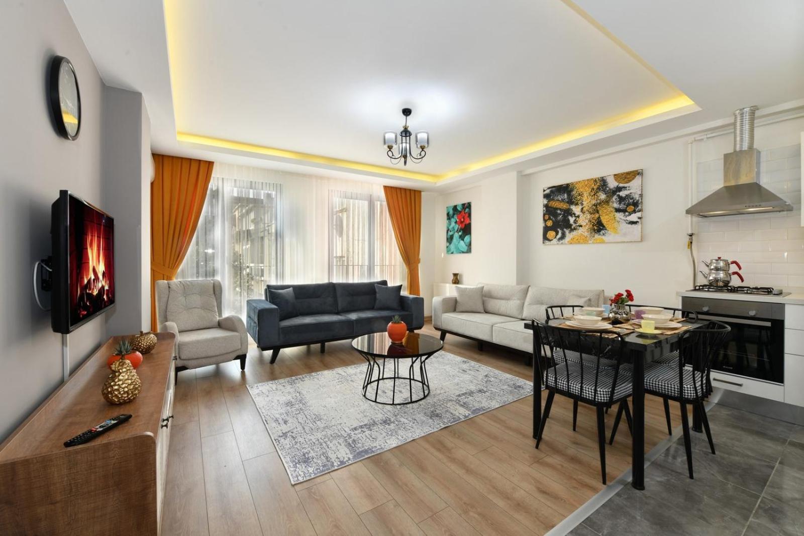 Apartment with City View photo 3