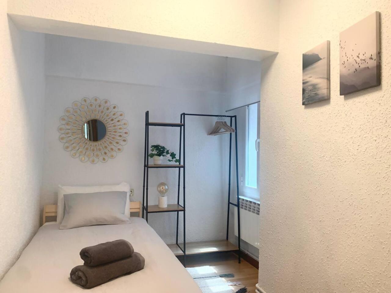 Three-Bedroom Apartment photo 3