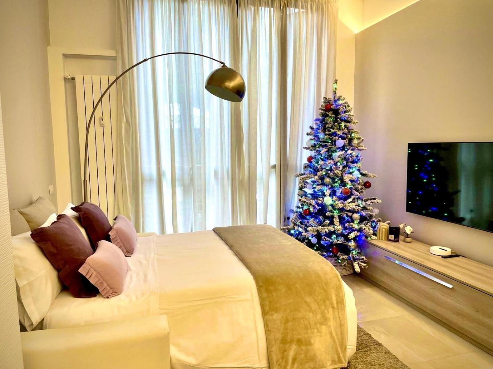 One-Bedroom Apartment with Garden