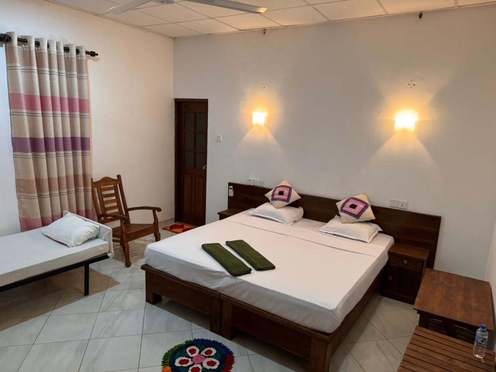 Deluxe Double Room photo 2