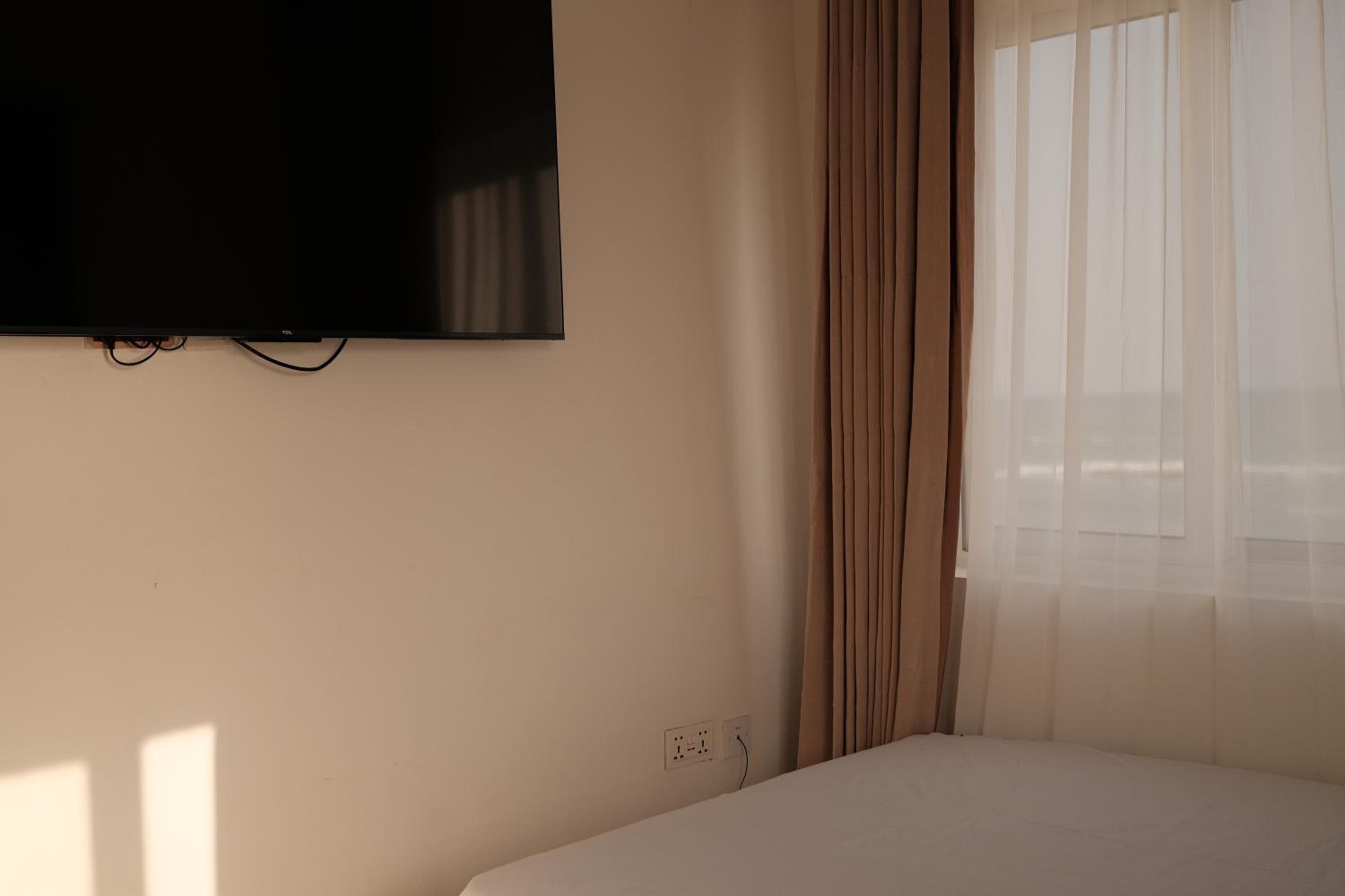 Deluxe Single Room with Sea View photo 2