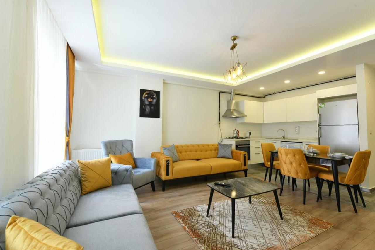 Apartment with City View photo 3