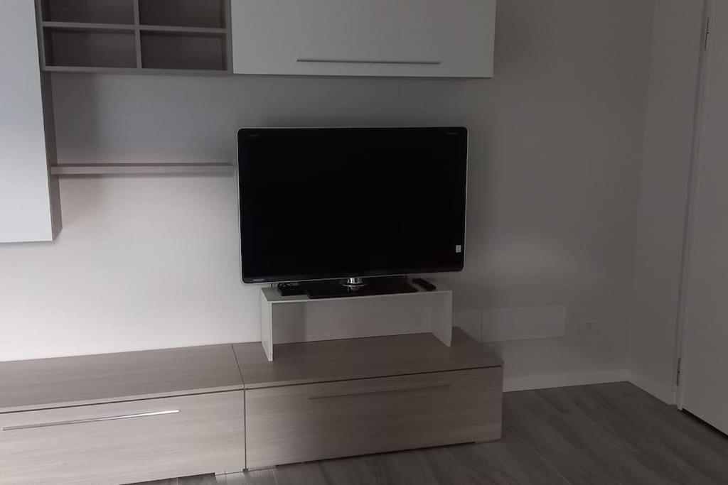 Two-Bedroom Apartment with Balcony photo 1