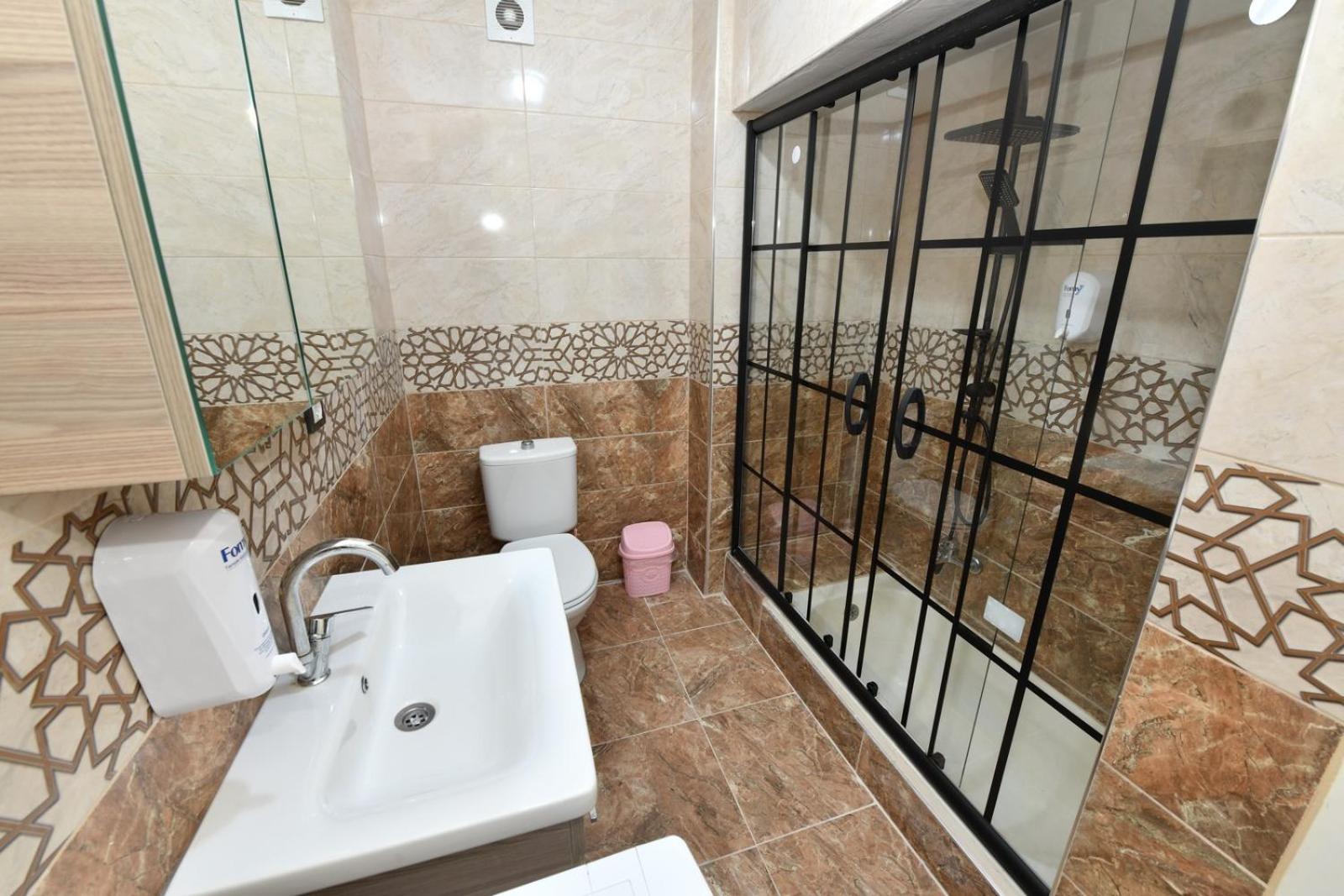 Apartment with City View photo 3