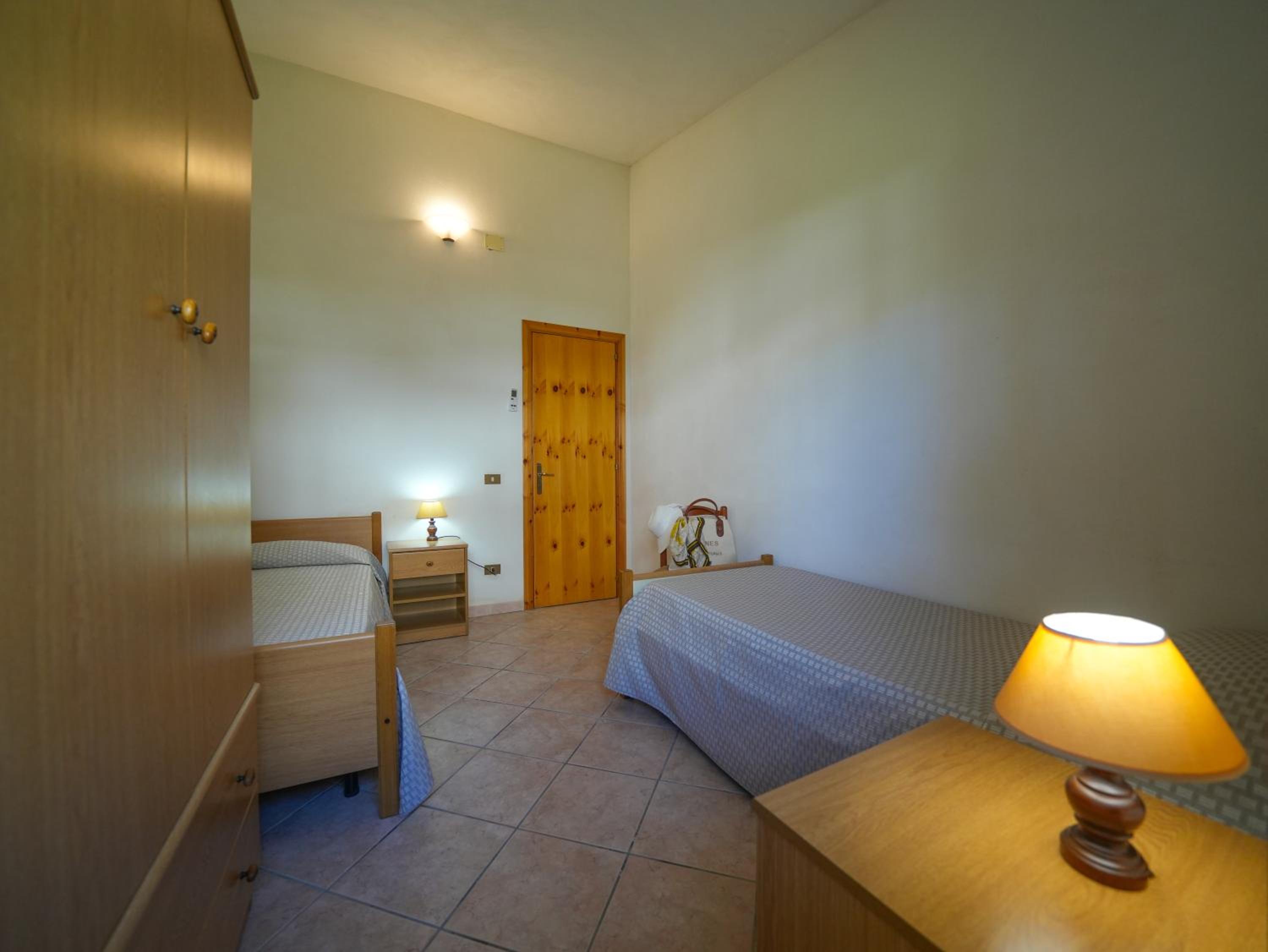 Two-Bedroom Apartment photo 2