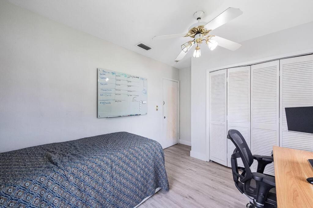 Two-Bedroom House photo 2