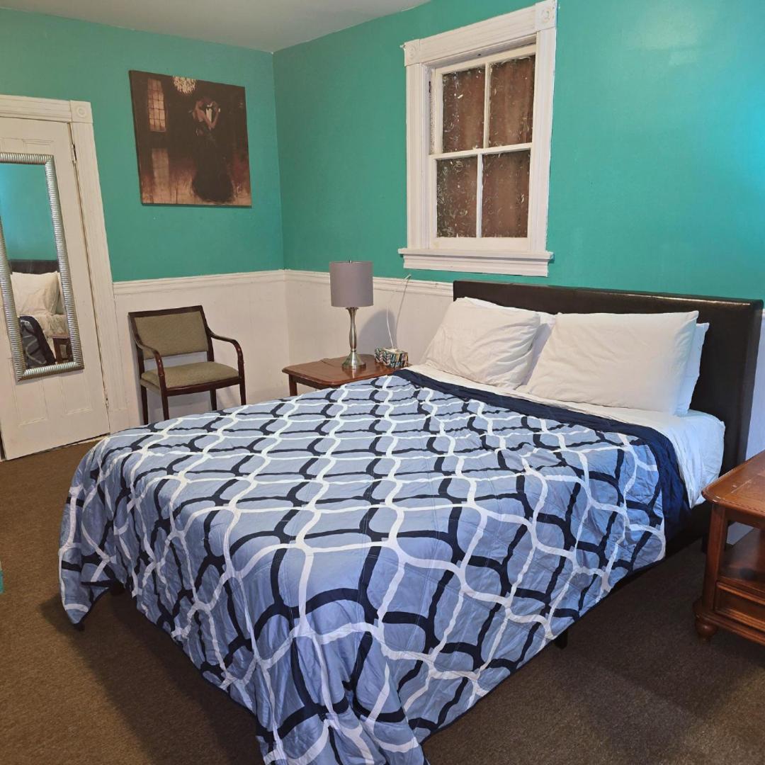 Two-Bedroom Apartment photo 1