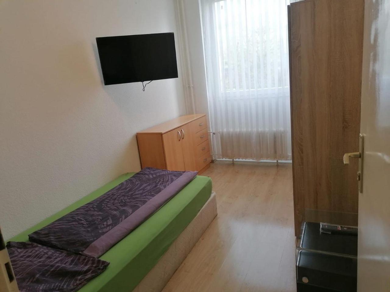 Three-Bedroom Apartment photo 1
